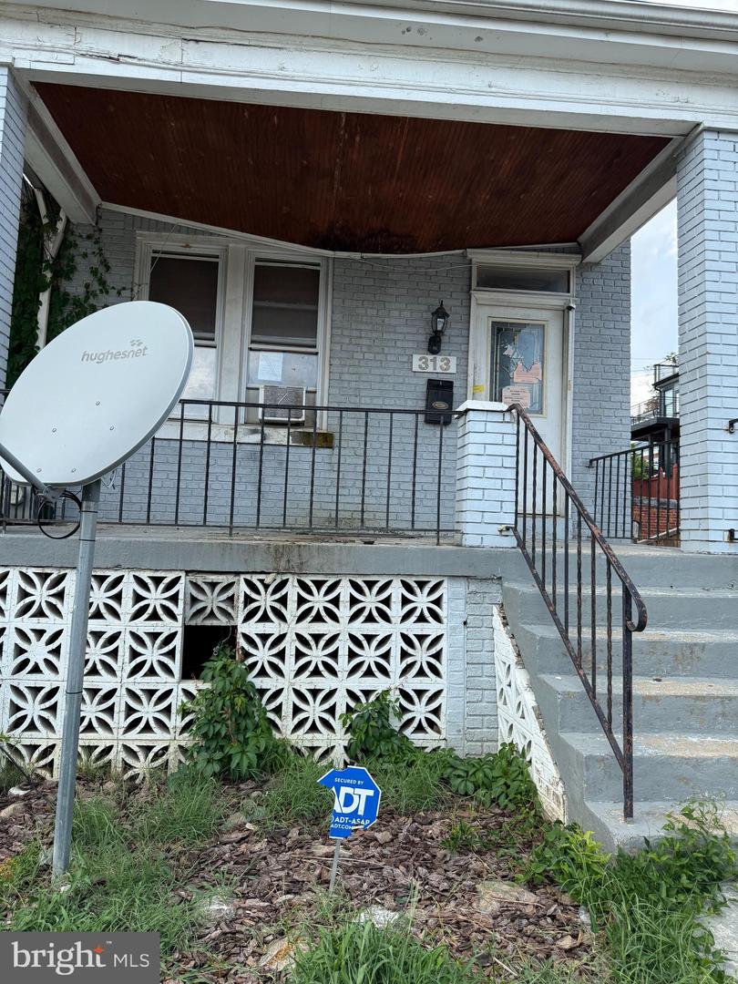 313 UPSHUR ST NW, WASHINGTON, District Of Columbia 20011, 3 Bedrooms Bedrooms, ,3 BathroomsBathrooms,Residential,For sale,313 UPSHUR ST NW,DCDC2208574 MLS # DCDC2208574