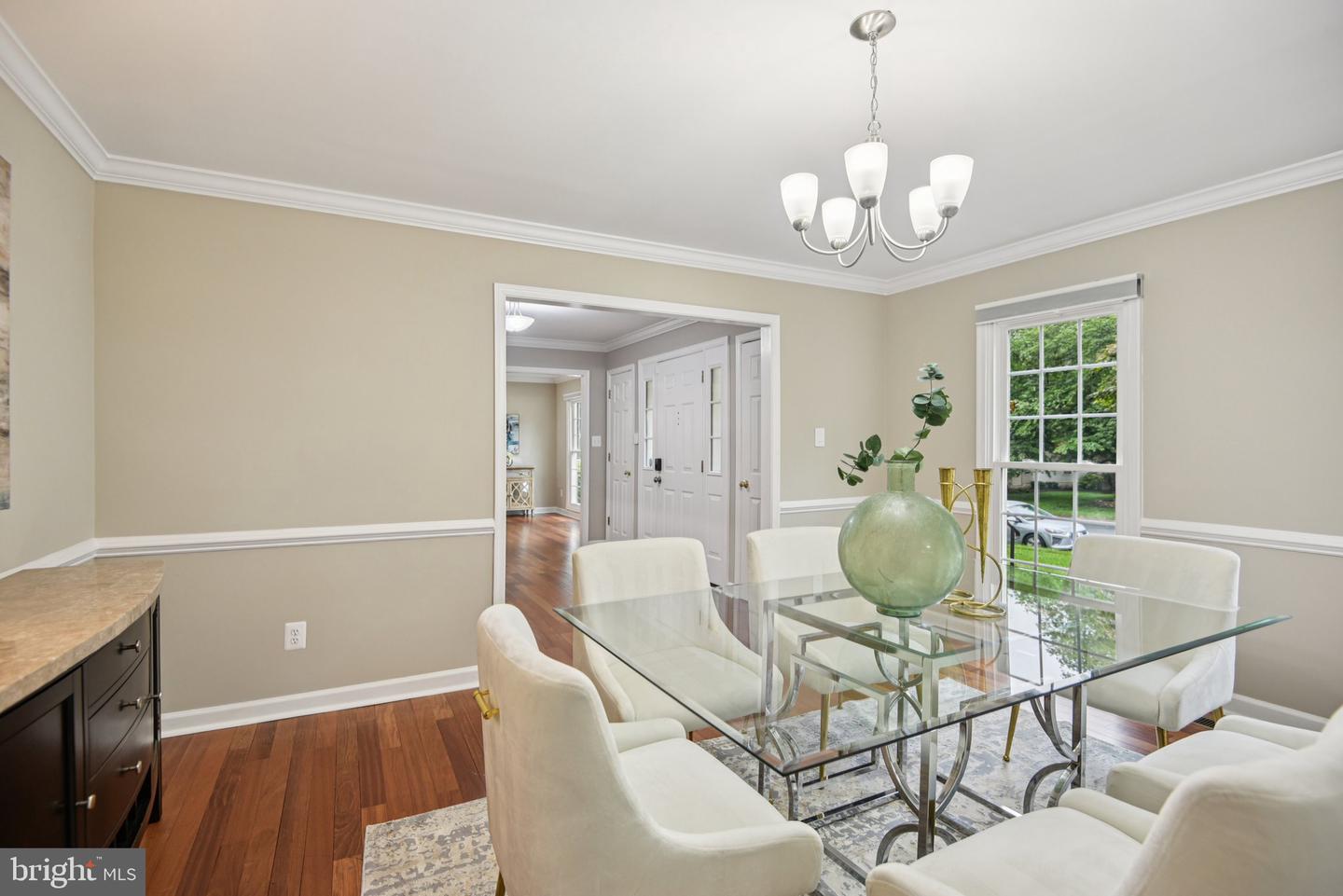 4528 ORR DR, CHANTILLY, Virginia 20151, 4 Bedrooms Bedrooms, ,4 BathroomsBathrooms,Residential,For sale,4528 ORR DR,VAFX2252948 MLS # VAFX2252948