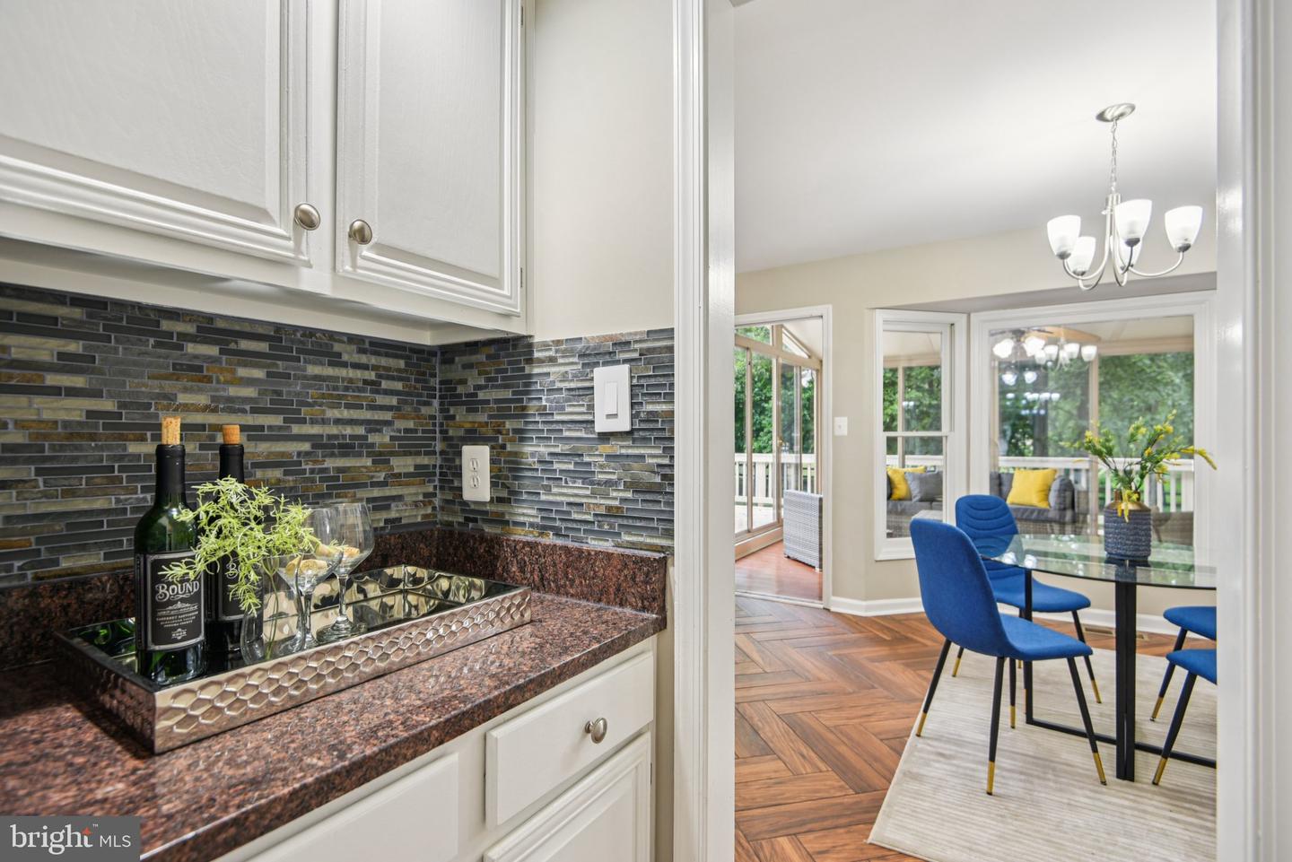 4528 ORR DR, CHANTILLY, Virginia 20151, 4 Bedrooms Bedrooms, ,4 BathroomsBathrooms,Residential,For sale,4528 ORR DR,VAFX2252948 MLS # VAFX2252948