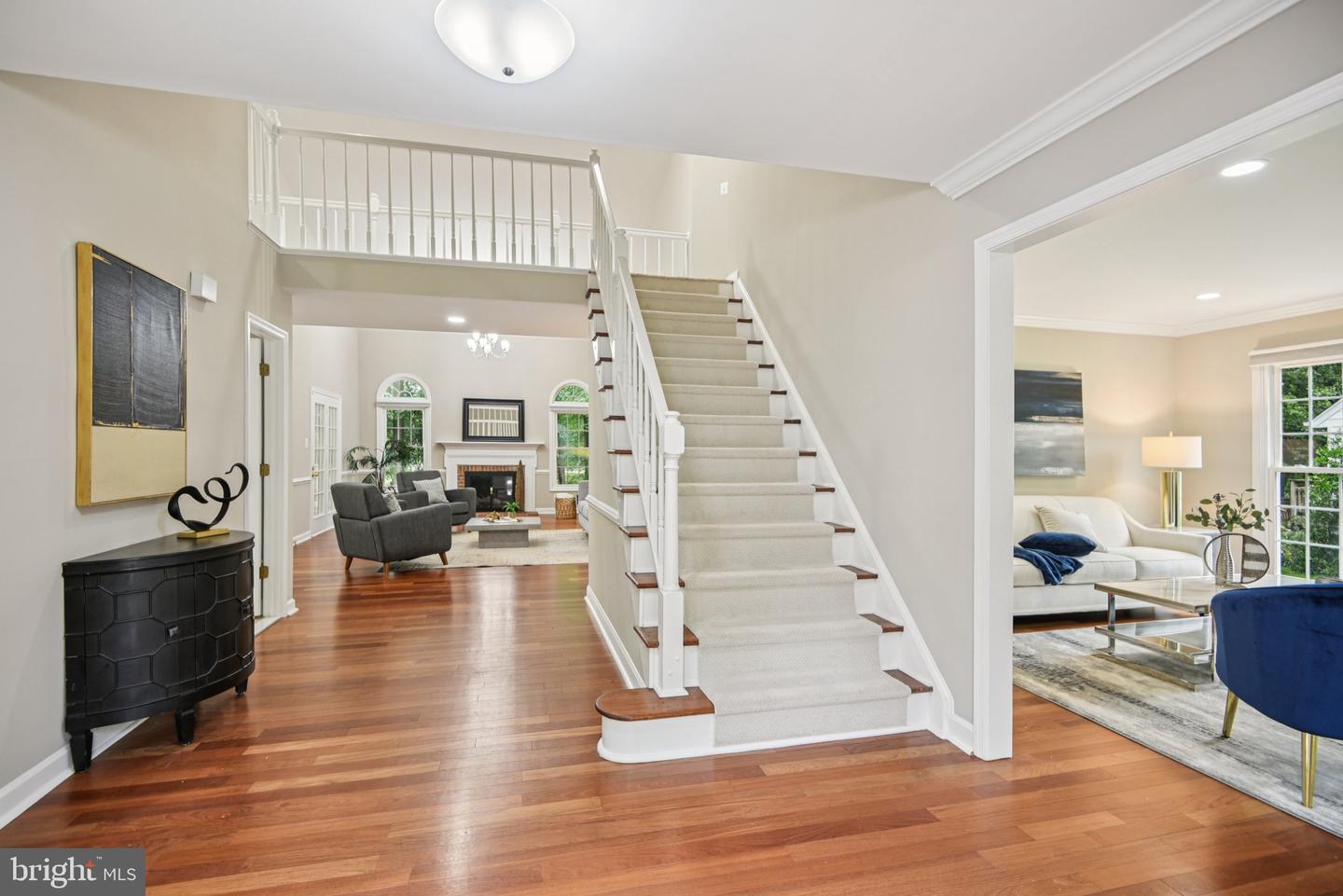 4528 ORR DR, CHANTILLY, Virginia 20151, 4 Bedrooms Bedrooms, ,4 BathroomsBathrooms,Residential,For sale,4528 ORR DR,VAFX2252948 MLS # VAFX2252948