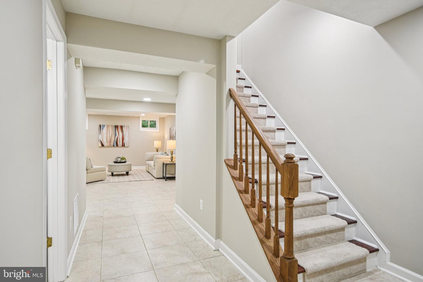 4528 ORR DR, CHANTILLY, Virginia 20151, 4 Bedrooms Bedrooms, ,4 BathroomsBathrooms,Residential,For sale,4528 ORR DR,VAFX2252948 MLS # VAFX2252948