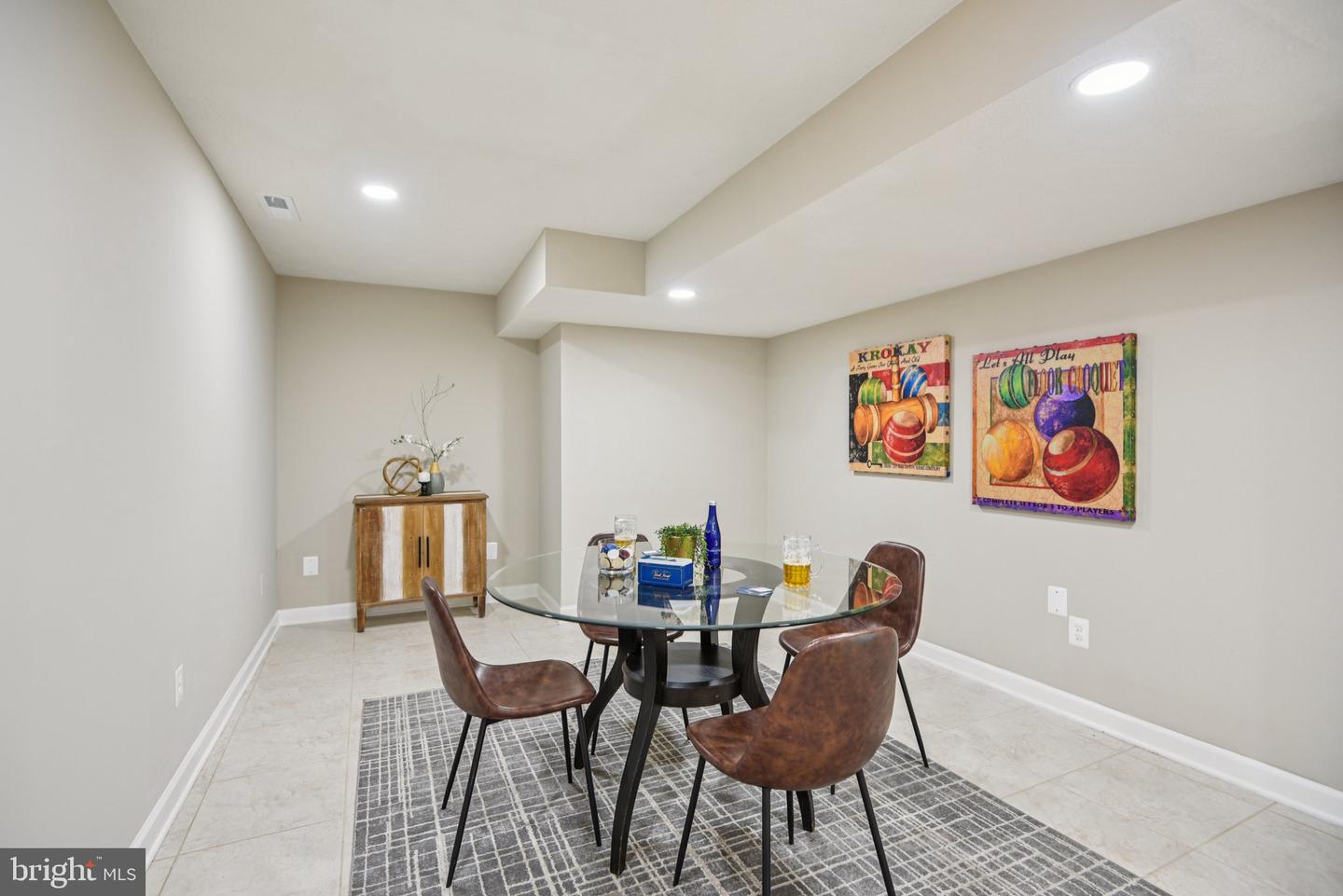 4528 ORR DR, CHANTILLY, Virginia 20151, 4 Bedrooms Bedrooms, ,4 BathroomsBathrooms,Residential,For sale,4528 ORR DR,VAFX2252948 MLS # VAFX2252948