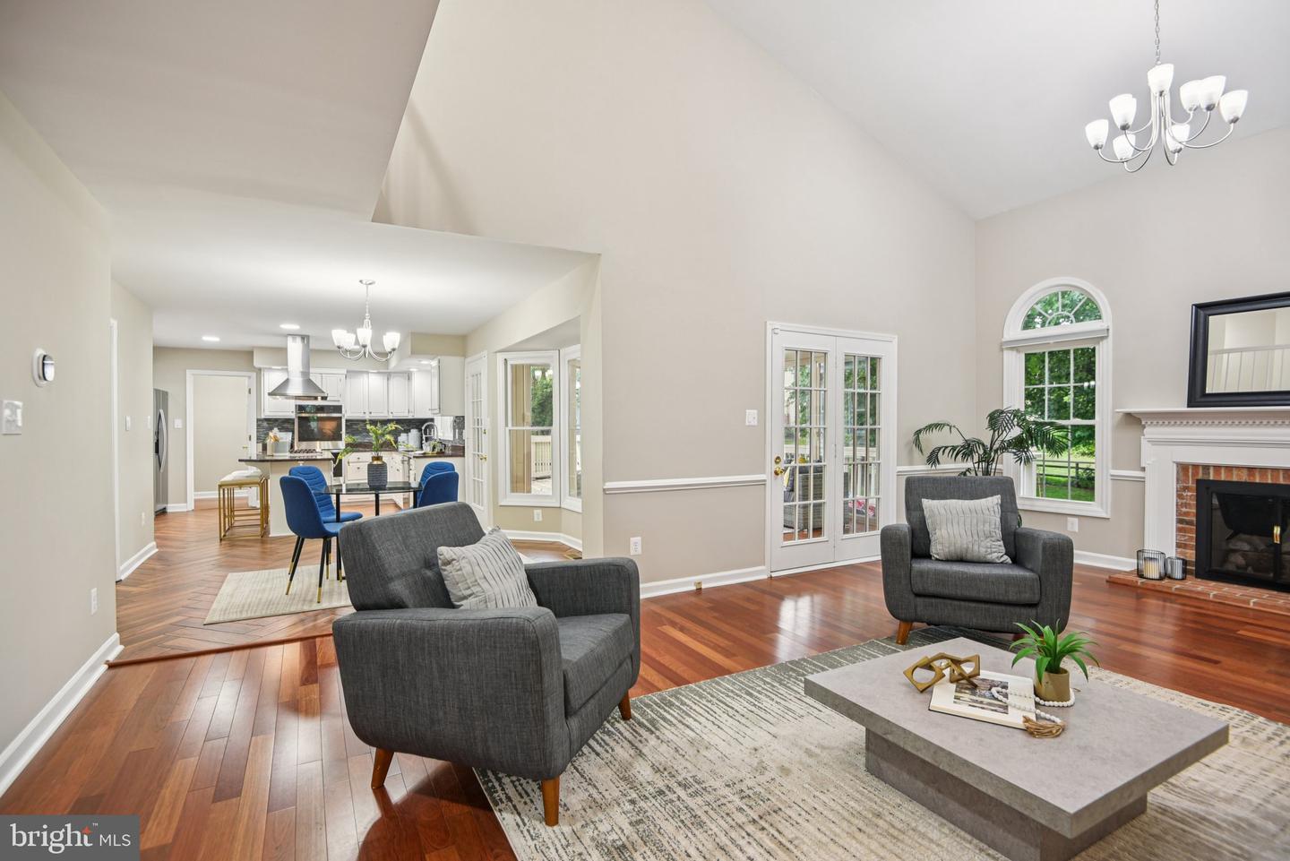 4528 ORR DR, CHANTILLY, Virginia 20151, 4 Bedrooms Bedrooms, ,4 BathroomsBathrooms,Residential,For sale,4528 ORR DR,VAFX2252948 MLS # VAFX2252948