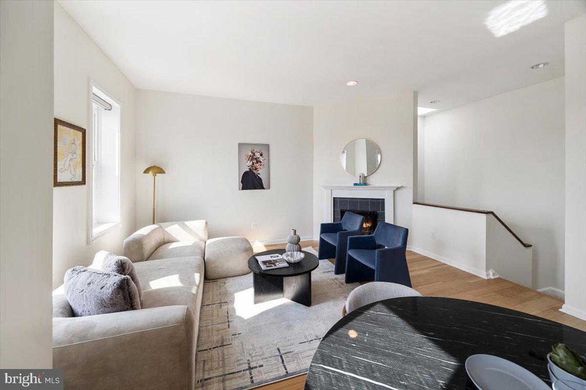 1843 MINTWOOD PL NW #207, WASHINGTON, District Of Columbia 20009, 1 Bedroom Bedrooms, ,2 BathroomsBathrooms,Residential,For sale,1843 MINTWOOD PL NW #207,DCDC2208668 MLS # DCDC2208668