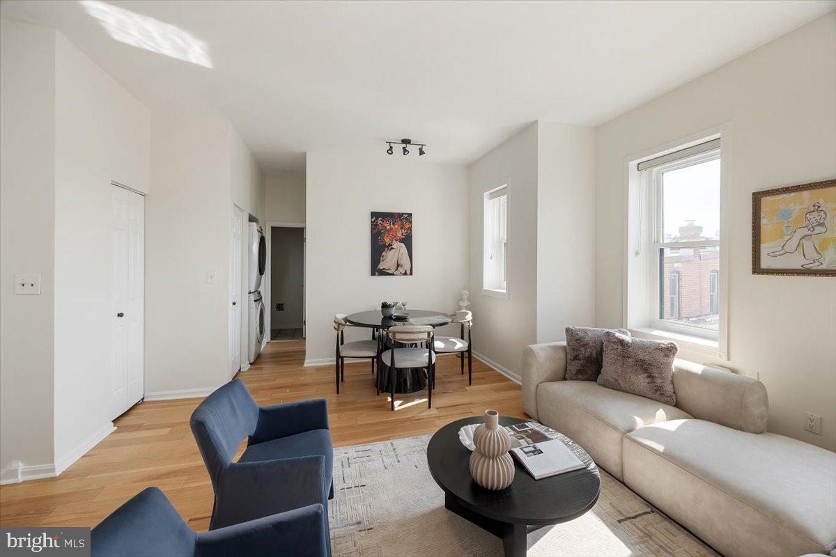 1843 MINTWOOD PL NW #207, WASHINGTON, District Of Columbia 20009, 1 Bedroom Bedrooms, ,2 BathroomsBathrooms,Residential,For sale,1843 MINTWOOD PL NW #207,DCDC2208668 MLS # DCDC2208668