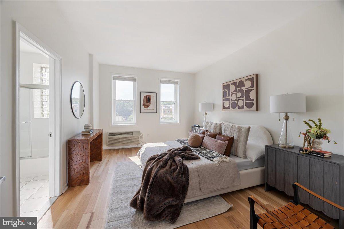 1843 MINTWOOD PL NW #207, WASHINGTON, District Of Columbia 20009, 1 Bedroom Bedrooms, ,2 BathroomsBathrooms,Residential,For sale,1843 MINTWOOD PL NW #207,DCDC2208668 MLS # DCDC2208668