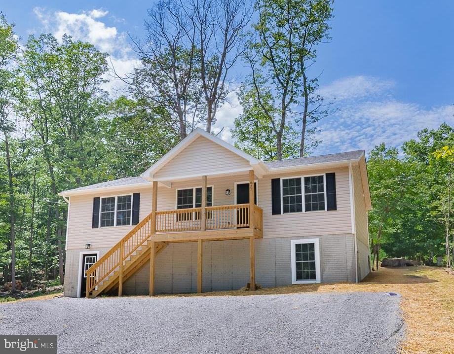 709 PANTHER DR, WINCHESTER, Virginia 22602, 3 Bedrooms Bedrooms, ,2 BathroomsBathrooms,Residential,For sale,709 PANTHER DR,VAFV2035222 MLS # VAFV2035222