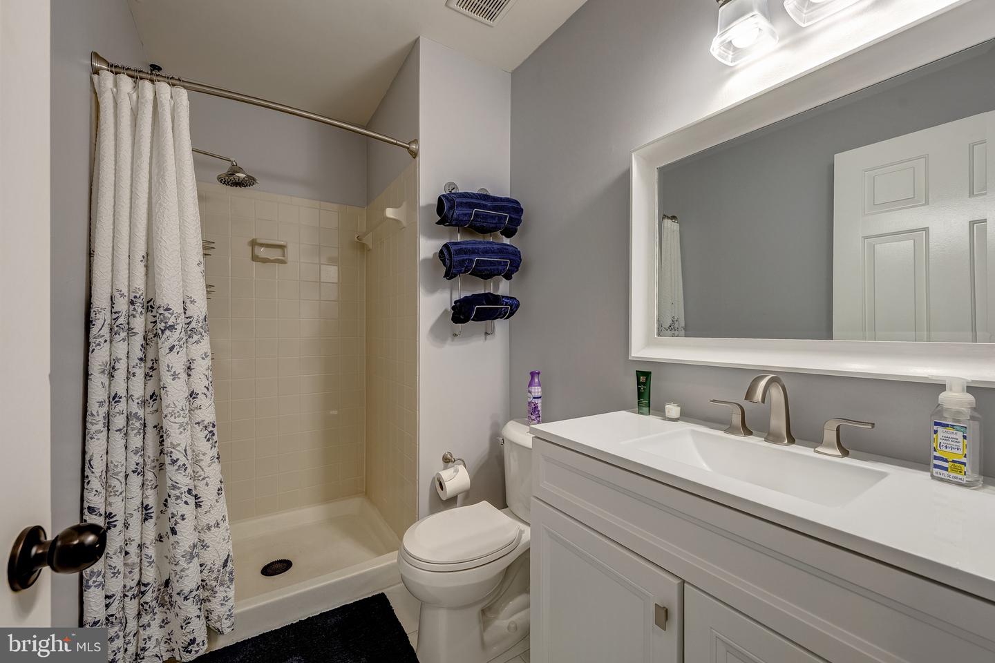 3459 CALEDONIA CIR, WOODBRIDGE, Virginia 22192, 3 Bedrooms Bedrooms, ,3 BathroomsBathrooms,Residential,For sale,3459 CALEDONIA CIR,VAPW2098448 MLS # VAPW2098448