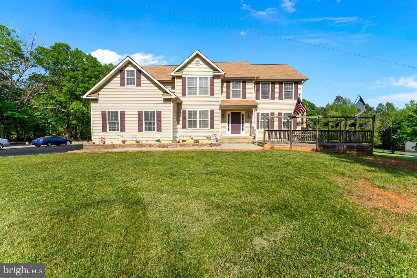 421 MOUNT OLIVE RD, FREDERICKSBURG, Virginia 22406, 5 Bedrooms Bedrooms, ,4 BathroomsBathrooms,Residential,For sale,421 MOUNT OLIVE RD,VAST2040434 MLS # VAST2040434