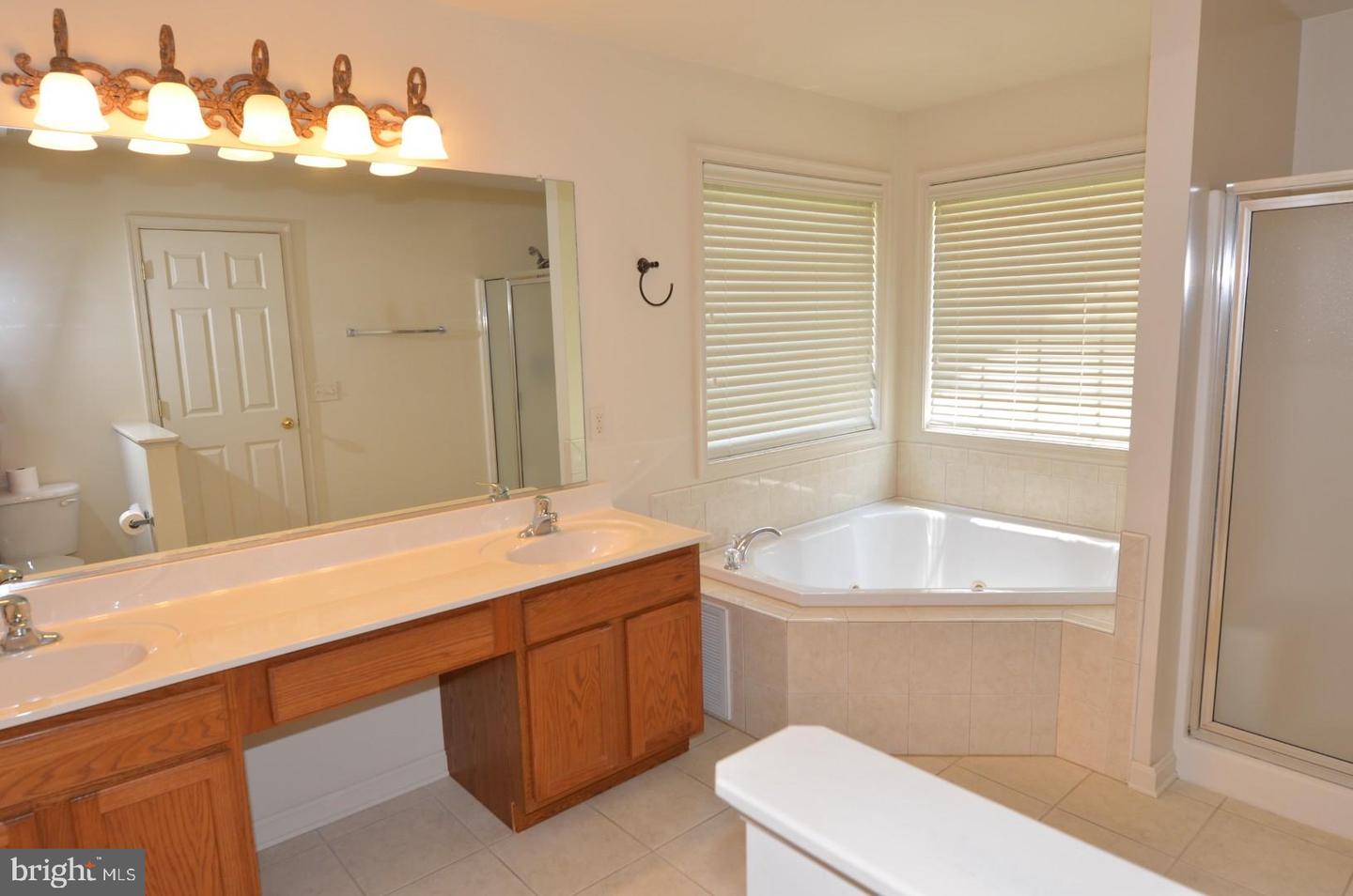 421 MOUNT OLIVE RD, FREDERICKSBURG, Virginia 22406, 5 Bedrooms Bedrooms, ,4 BathroomsBathrooms,Residential,For sale,421 MOUNT OLIVE RD,VAST2040434 MLS # VAST2040434