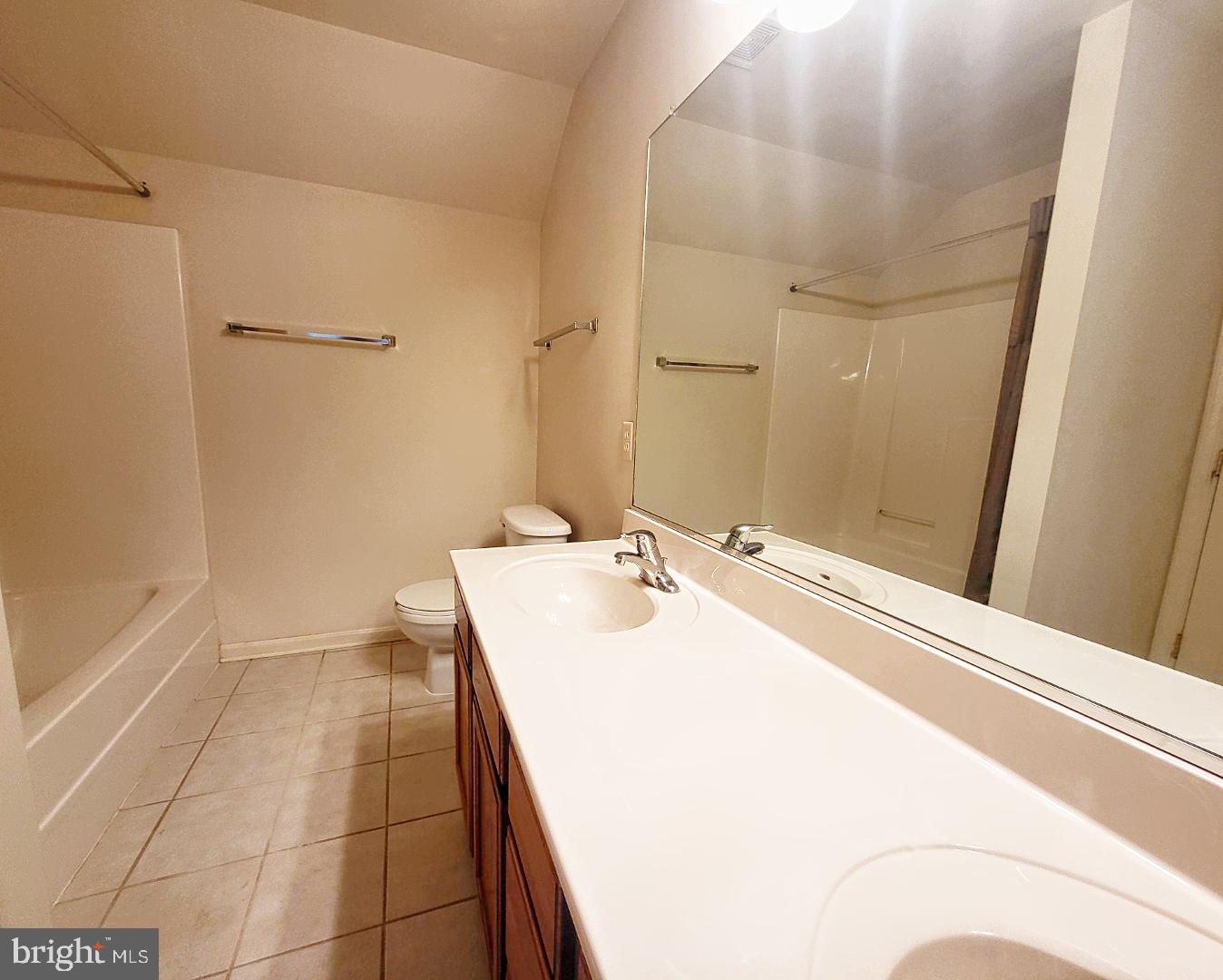 421 MOUNT OLIVE RD, FREDERICKSBURG, Virginia 22406, 5 Bedrooms Bedrooms, ,4 BathroomsBathrooms,Residential,For sale,421 MOUNT OLIVE RD,VAST2040434 MLS # VAST2040434