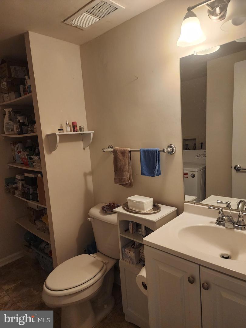 4519 APPLEDALE CT, MARSHALL, Virginia 20115, 3 Bedrooms Bedrooms, ,1 BathroomBathrooms,Residential,For sale,4519 APPLEDALE CT,VAFQ2017288 MLS # VAFQ2017288
