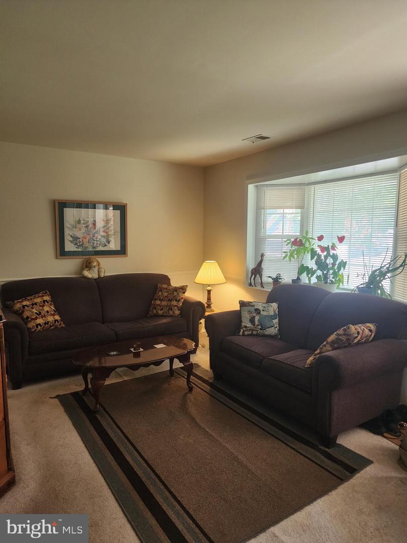 4519 APPLEDALE CT, MARSHALL, Virginia 20115, 3 Bedrooms Bedrooms, ,1 BathroomBathrooms,Residential,For sale,4519 APPLEDALE CT,VAFQ2017288 MLS # VAFQ2017288