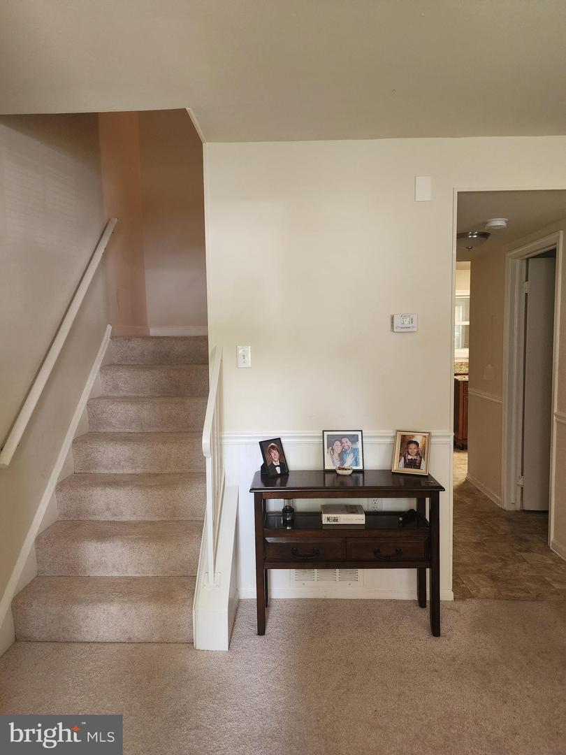 4519 APPLEDALE CT, MARSHALL, Virginia 20115, 3 Bedrooms Bedrooms, ,1 BathroomBathrooms,Residential,For sale,4519 APPLEDALE CT,VAFQ2017288 MLS # VAFQ2017288