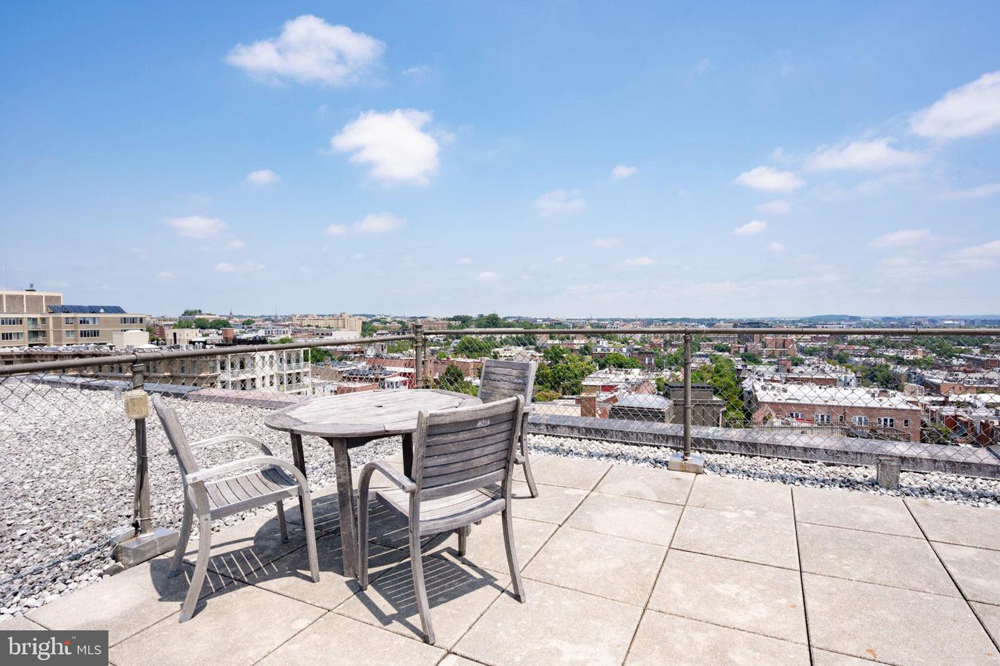 1954 COLUMBIA RD NW #112, WASHINGTON, District Of Columbia 20009, ,1 BathroomBathrooms,Residential,For sale,1954 COLUMBIA RD NW #112,DCDC2208804 MLS # DCDC2208804