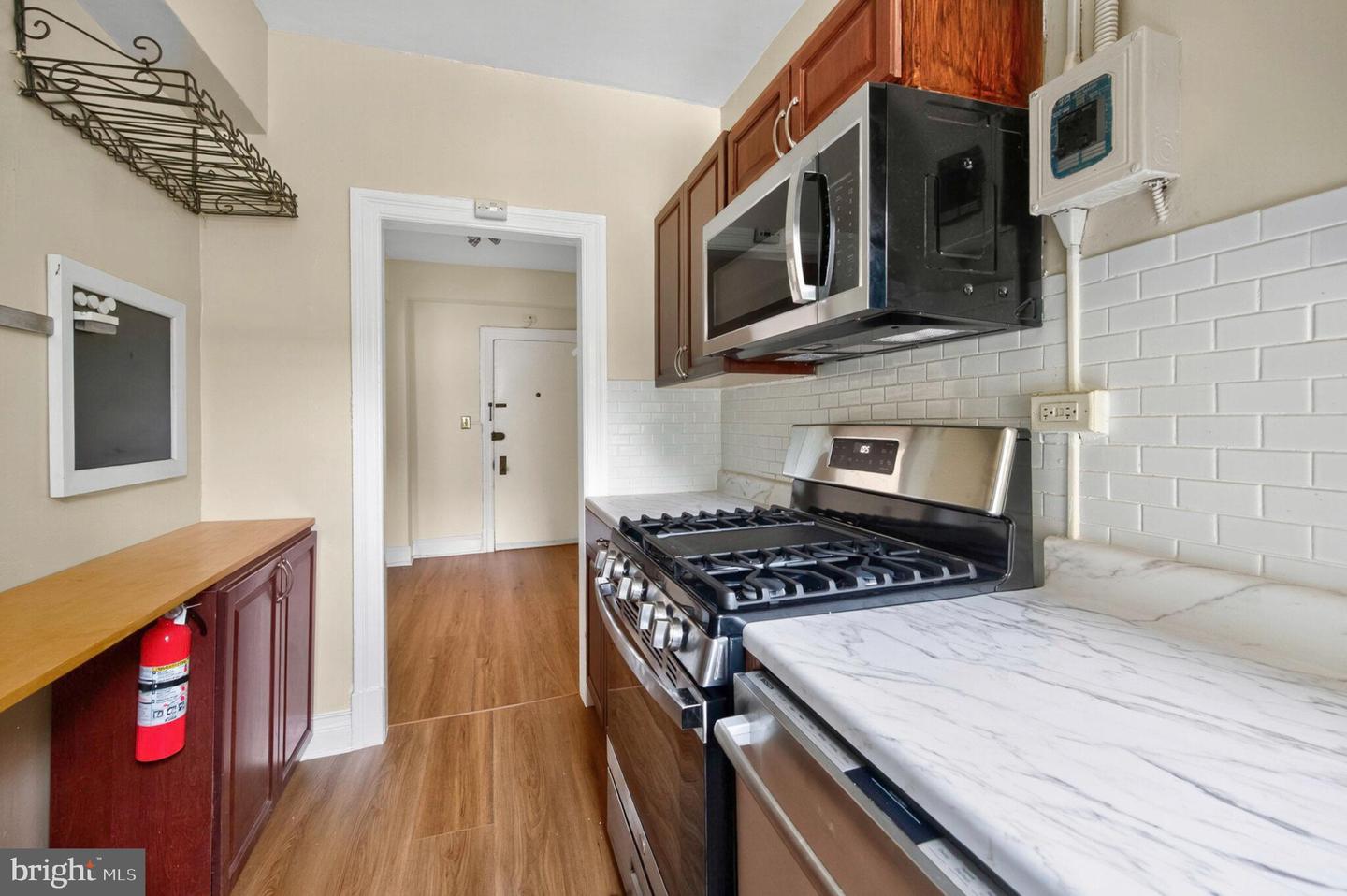 1954 COLUMBIA RD NW #112, WASHINGTON, District Of Columbia 20009, ,1 BathroomBathrooms,Residential,For sale,1954 COLUMBIA RD NW #112,DCDC2208804 MLS # DCDC2208804