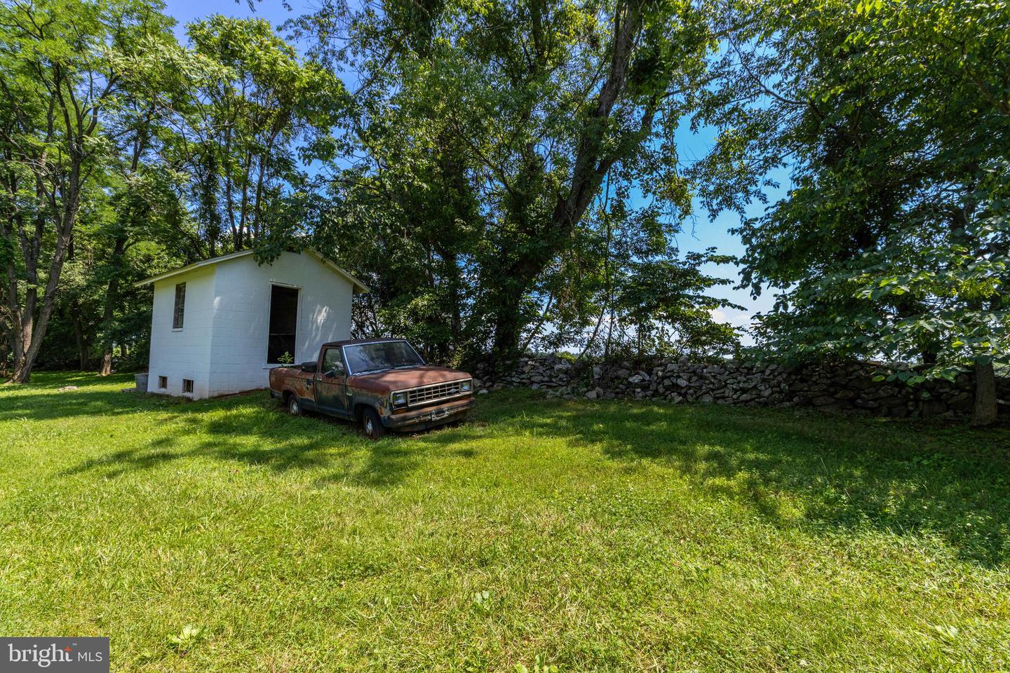 13415 CREST HILL RD, FLINT HILL, Virginia 22627, 3 Bedrooms Bedrooms, ,2 BathroomsBathrooms,Residential,For sale,13415 CREST HILL RD,VARP2002164 MLS # VARP2002164