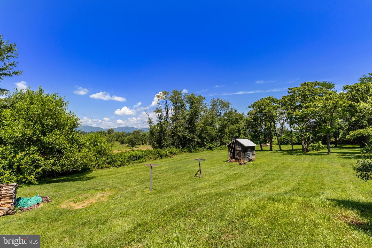 13415 CREST HILL RD, FLINT HILL, Virginia 22627, 3 Bedrooms Bedrooms, ,2 BathroomsBathrooms,Residential,For sale,13415 CREST HILL RD,VARP2002164 MLS # VARP2002164