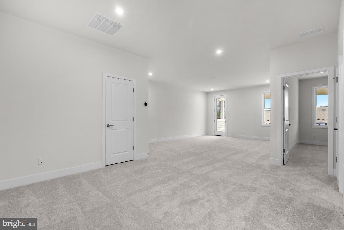 44478 COALPORT TER, ASHBURN, Virginia 20147, 4 Bedrooms Bedrooms, ,3 BathroomsBathrooms,Residential,For sale,44478 COALPORT TER,VALO2101104 MLS # VALO2101104
