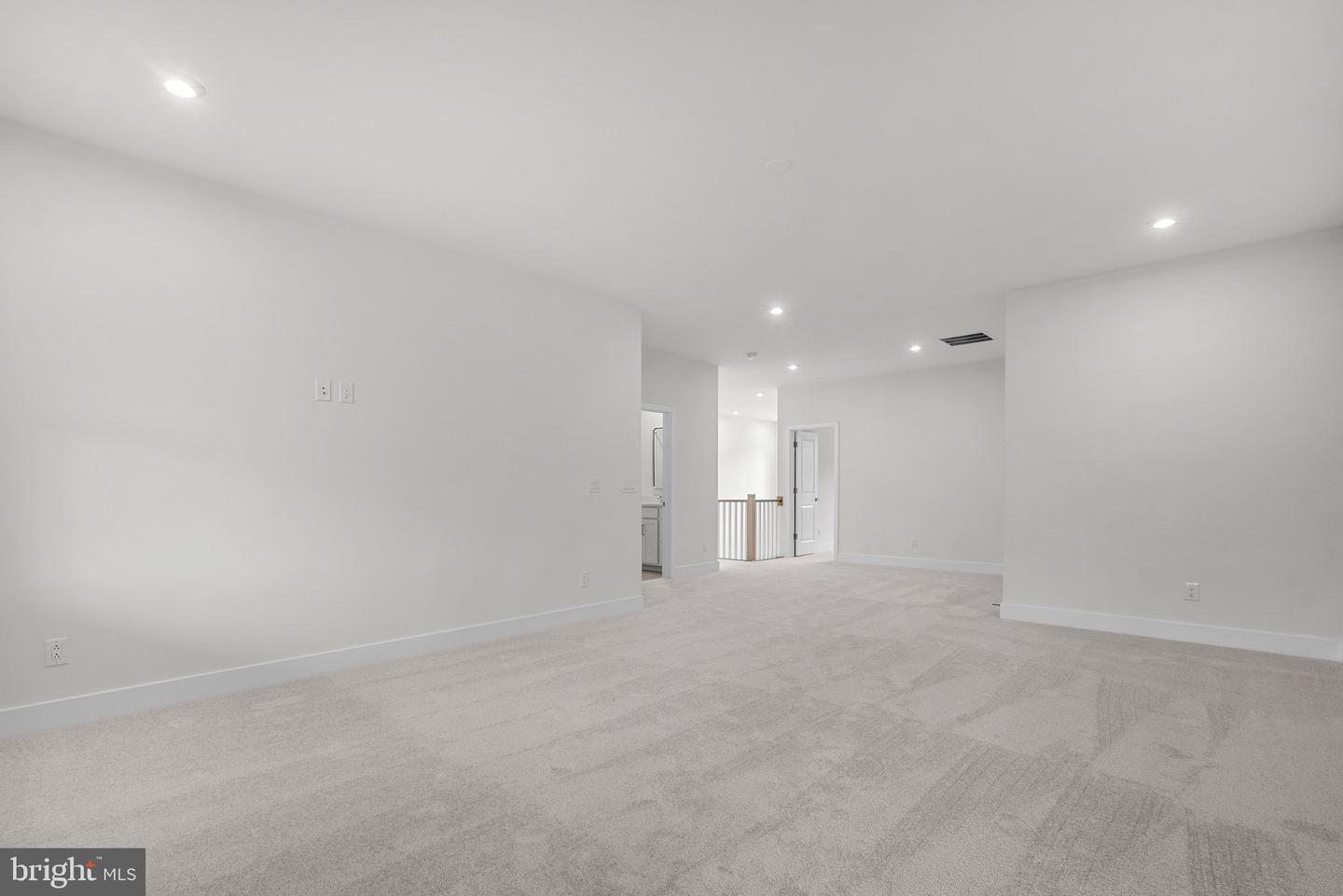 44478 COALPORT TER, ASHBURN, Virginia 20147, 4 Bedrooms Bedrooms, ,3 BathroomsBathrooms,Residential,For sale,44478 COALPORT TER,VALO2101104 MLS # VALO2101104