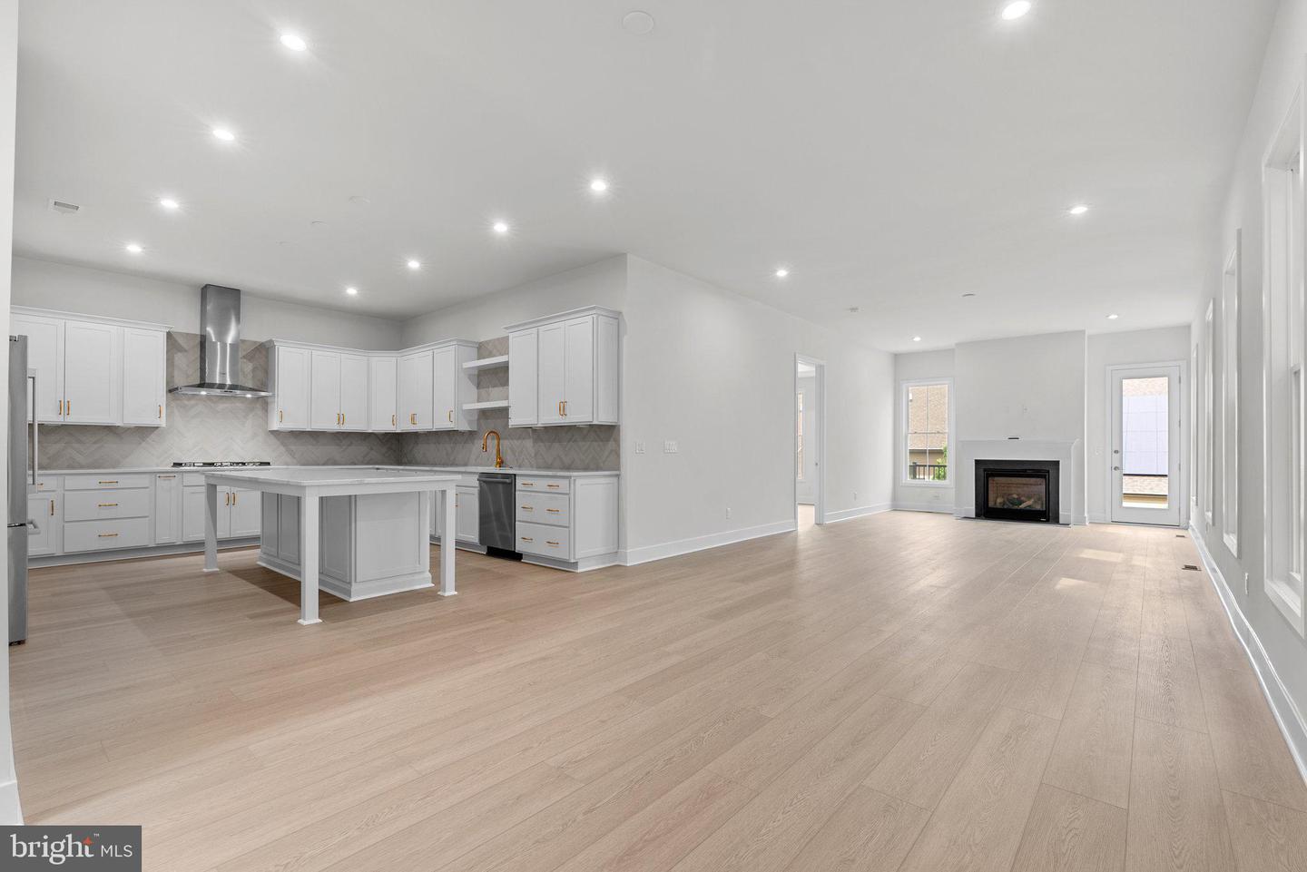 44478 COALPORT TER, ASHBURN, Virginia 20147, 4 Bedrooms Bedrooms, ,3 BathroomsBathrooms,Residential,For sale,44478 COALPORT TER,VALO2101104 MLS # VALO2101104
