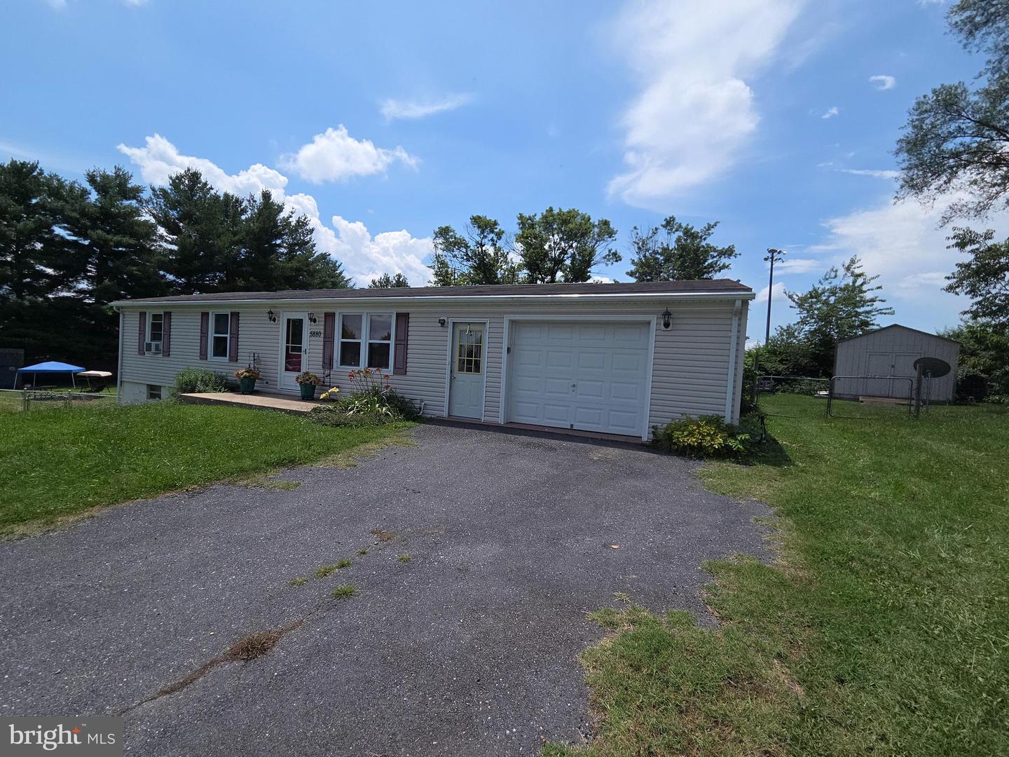 5880 CARDINAL ST, MOUNT JACKSON, Virginia 22842, 3 Bedrooms Bedrooms, ,1 BathroomBathrooms,Residential,For sale,5880 CARDINAL ST,VASH2011892 MLS # VASH2011892
