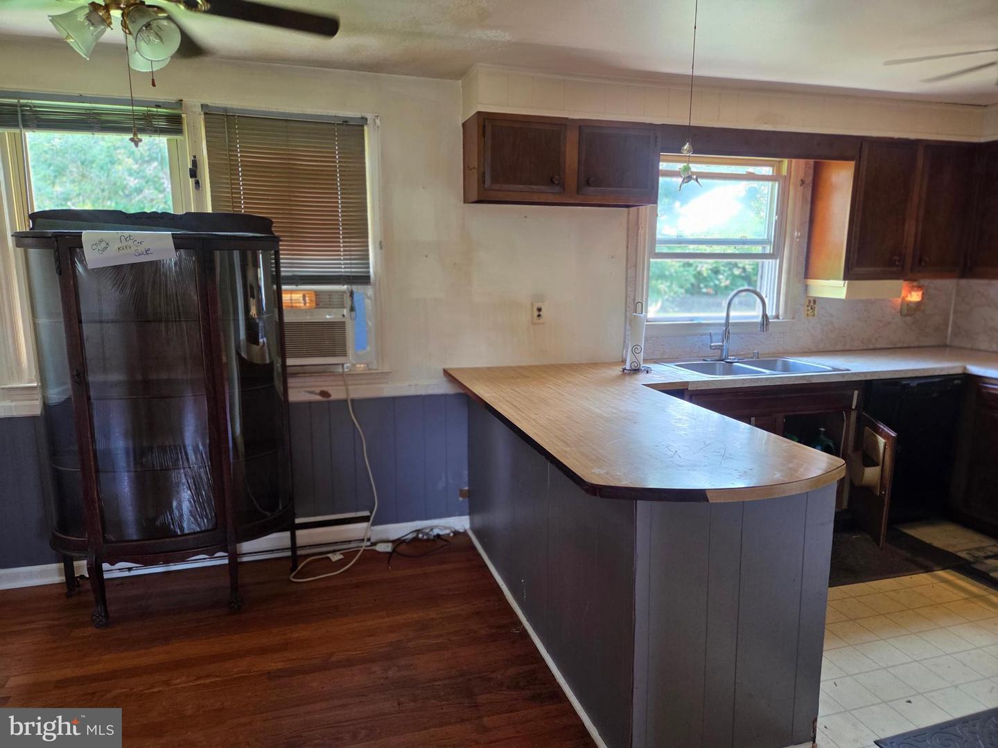 5880 CARDINAL ST, MOUNT JACKSON, Virginia 22842, 3 Bedrooms Bedrooms, ,1 BathroomBathrooms,Residential,For sale,5880 CARDINAL ST,VASH2011892 MLS # VASH2011892