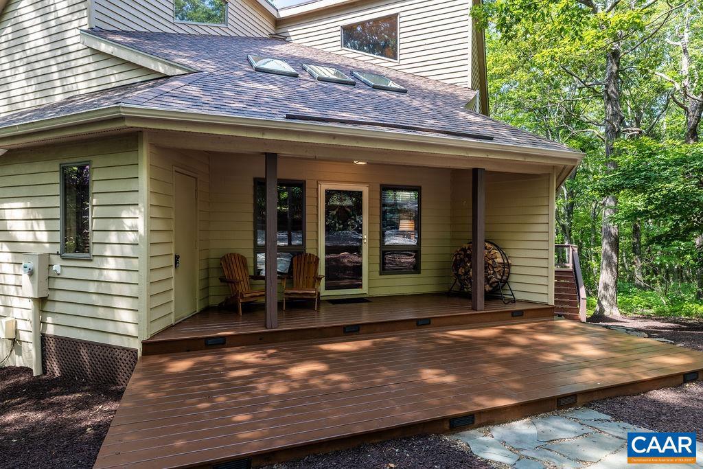 67 TIMBER CAMP DR, ROSELAND, Virginia 22967, 3 Bedrooms Bedrooms, ,2 BathroomsBathrooms,Residential,For sale,67 TIMBER CAMP DR,666349 MLS # 666349