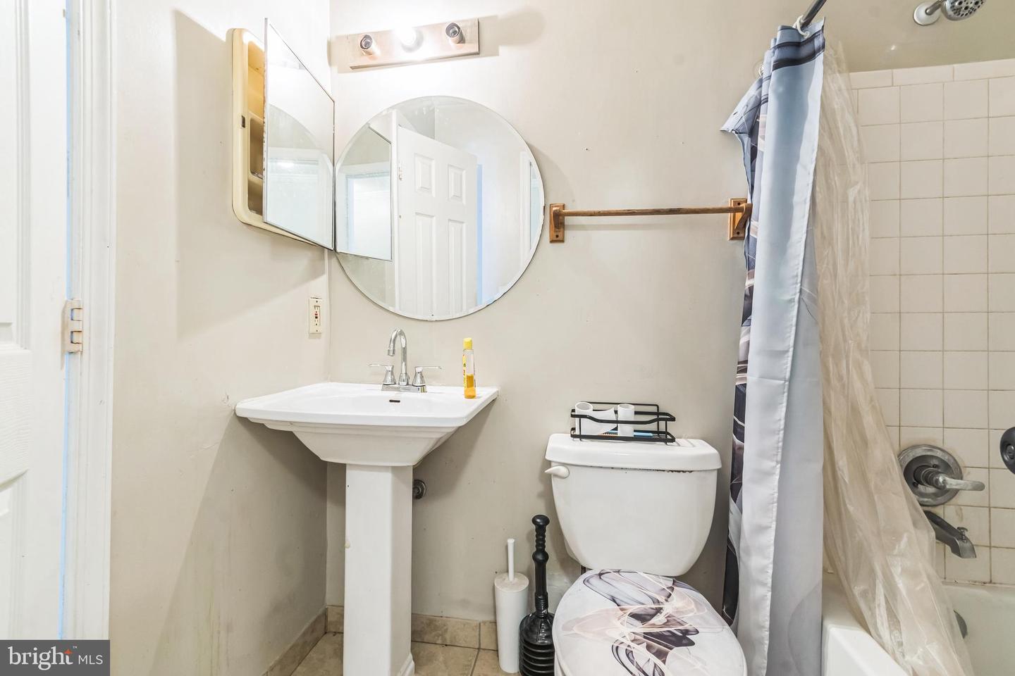 5349 CALL PL SE, WASHINGTON, District Of Columbia 20019, 3 Bedrooms Bedrooms, ,2 BathroomsBathrooms,Residential,For sale,5349 CALL PL SE,DCDC2208874 MLS # DCDC2208874