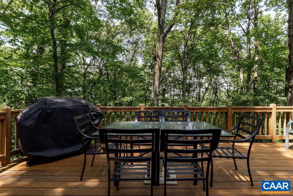 116 BEAR RUN, ROSELAND, Virginia 22967, 3 Bedrooms Bedrooms, ,2 BathroomsBathrooms,Residential,For sale,116 BEAR RUN,666361 MLS # 666361