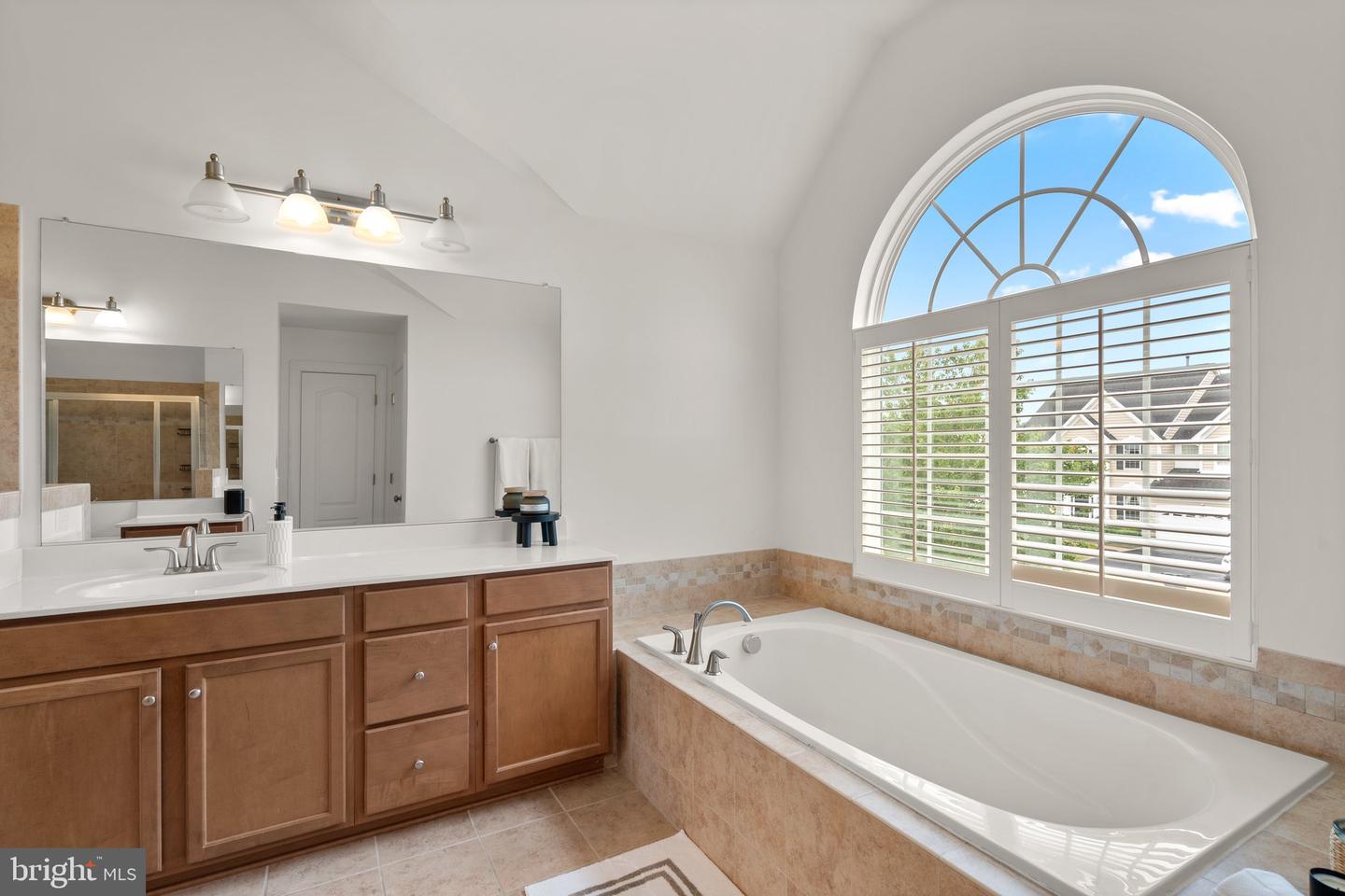 128 COACHMAN CIR, STAFFORD, Virginia 22554, 5 Bedrooms Bedrooms, ,4 BathroomsBathrooms,Residential,For sale,128 COACHMAN CIR,VAST2040464 MLS # VAST2040464