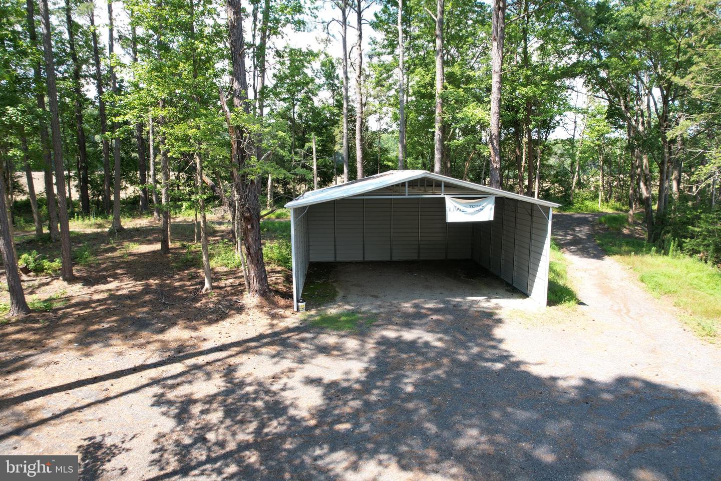 0 COUNTYLINE CHURCH, WOODFORD, Virginia 22580, ,Land,For sale,0 COUNTYLINE CHURCH,VACV2008454 MLS # VACV2008454