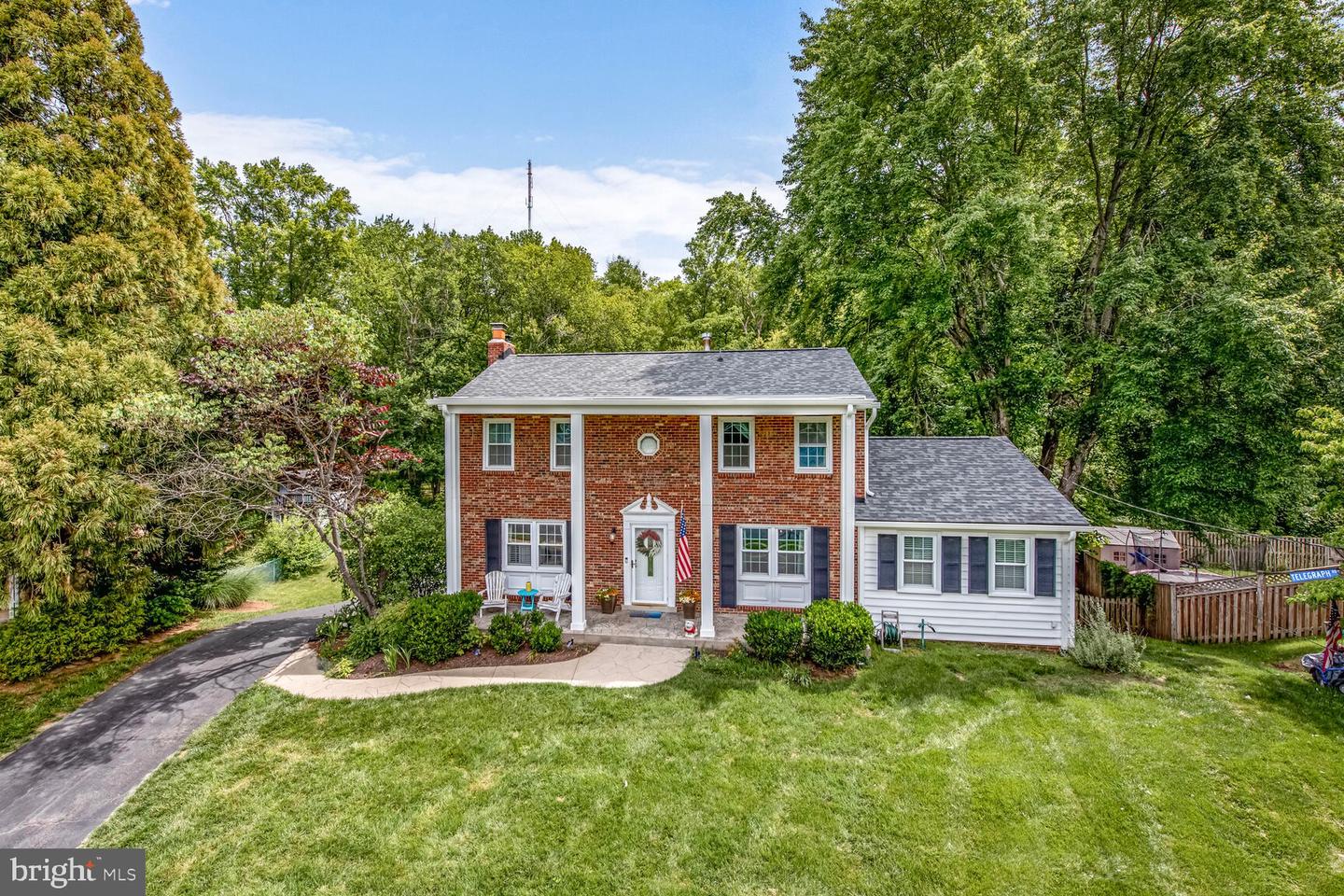 7611 KINGSBURY RD, ALEXANDRIA, Virginia 22315, 4 Bedrooms Bedrooms, ,4 BathroomsBathrooms,Residential,For sale,7611 KINGSBURY RD,VAFX2240950 MLS # VAFX2240950