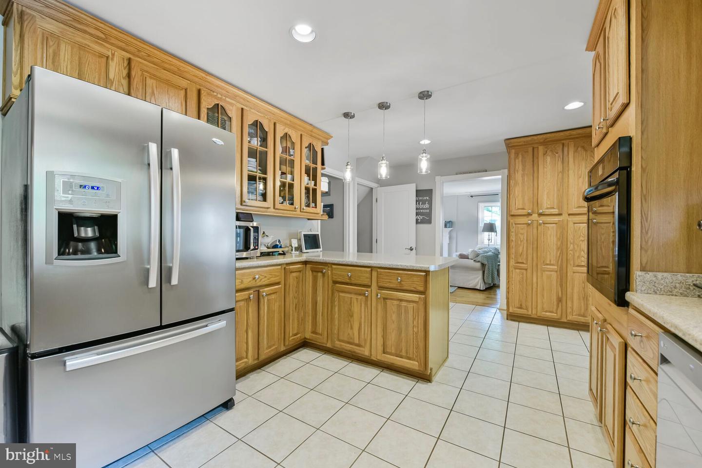 7611 KINGSBURY RD, ALEXANDRIA, Virginia 22315, 4 Bedrooms Bedrooms, ,4 BathroomsBathrooms,Residential,For sale,7611 KINGSBURY RD,VAFX2240950 MLS # VAFX2240950