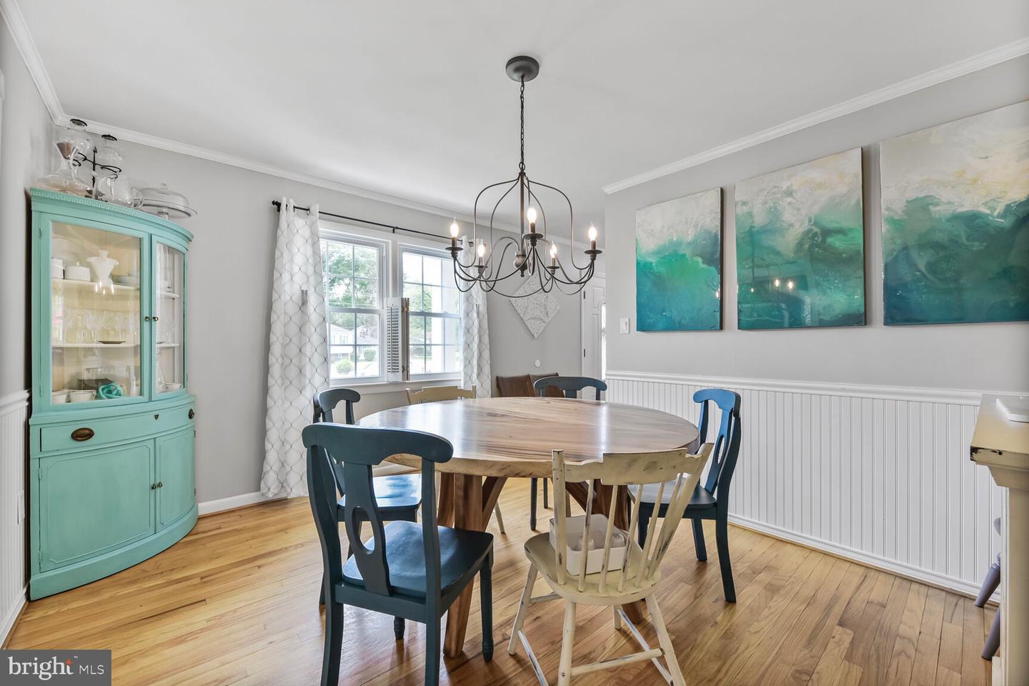 7611 KINGSBURY RD, ALEXANDRIA, Virginia 22315, 4 Bedrooms Bedrooms, ,4 BathroomsBathrooms,Residential,For sale,7611 KINGSBURY RD,VAFX2240950 MLS # VAFX2240950