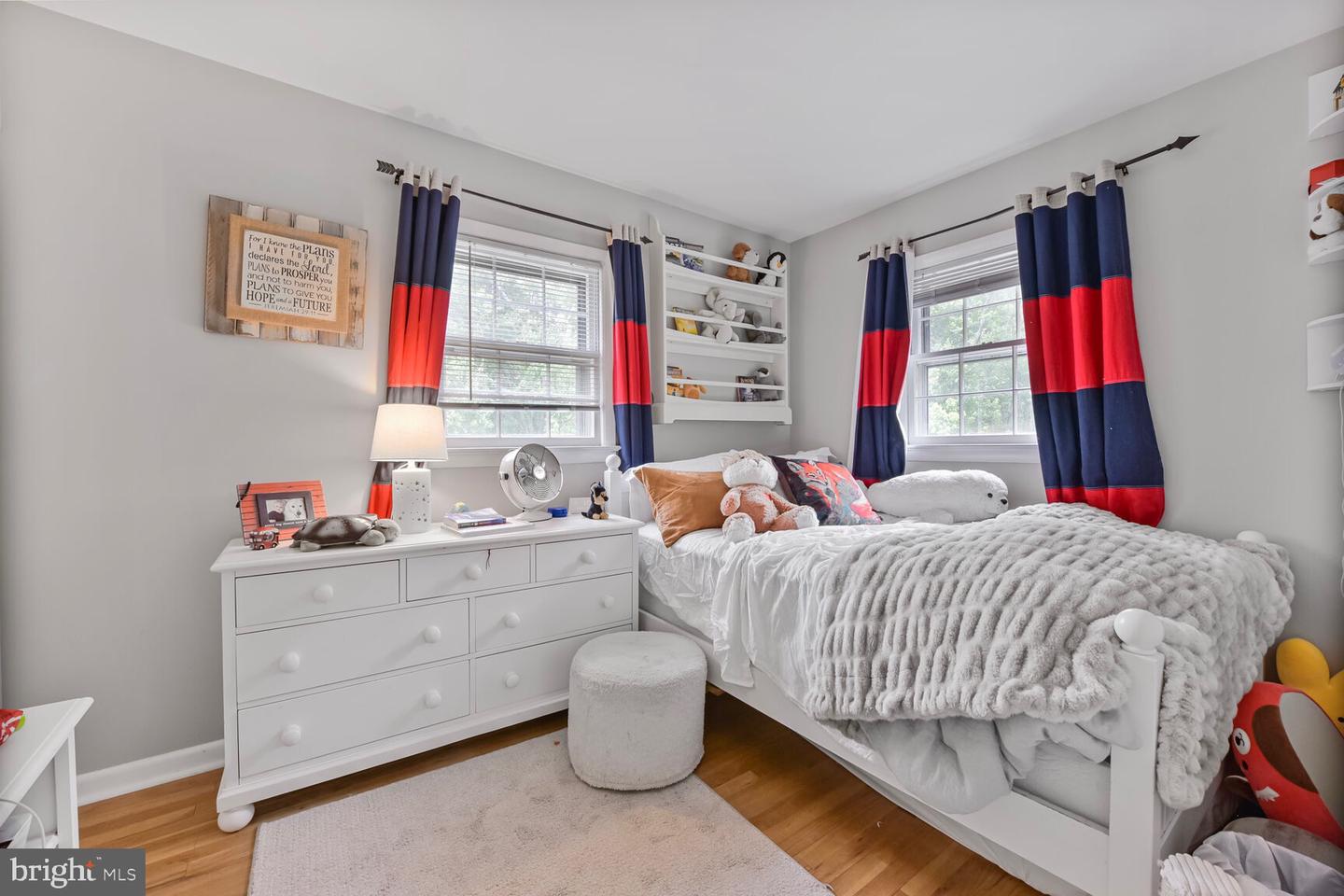 7611 KINGSBURY RD, ALEXANDRIA, Virginia 22315, 4 Bedrooms Bedrooms, ,4 BathroomsBathrooms,Residential,For sale,7611 KINGSBURY RD,VAFX2240950 MLS # VAFX2240950