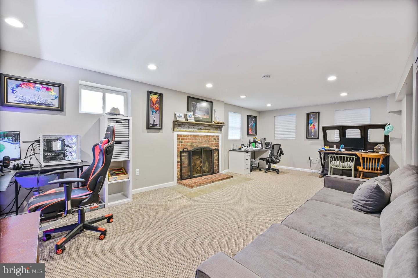 7611 KINGSBURY RD, ALEXANDRIA, Virginia 22315, 4 Bedrooms Bedrooms, ,4 BathroomsBathrooms,Residential,For sale,7611 KINGSBURY RD,VAFX2240950 MLS # VAFX2240950