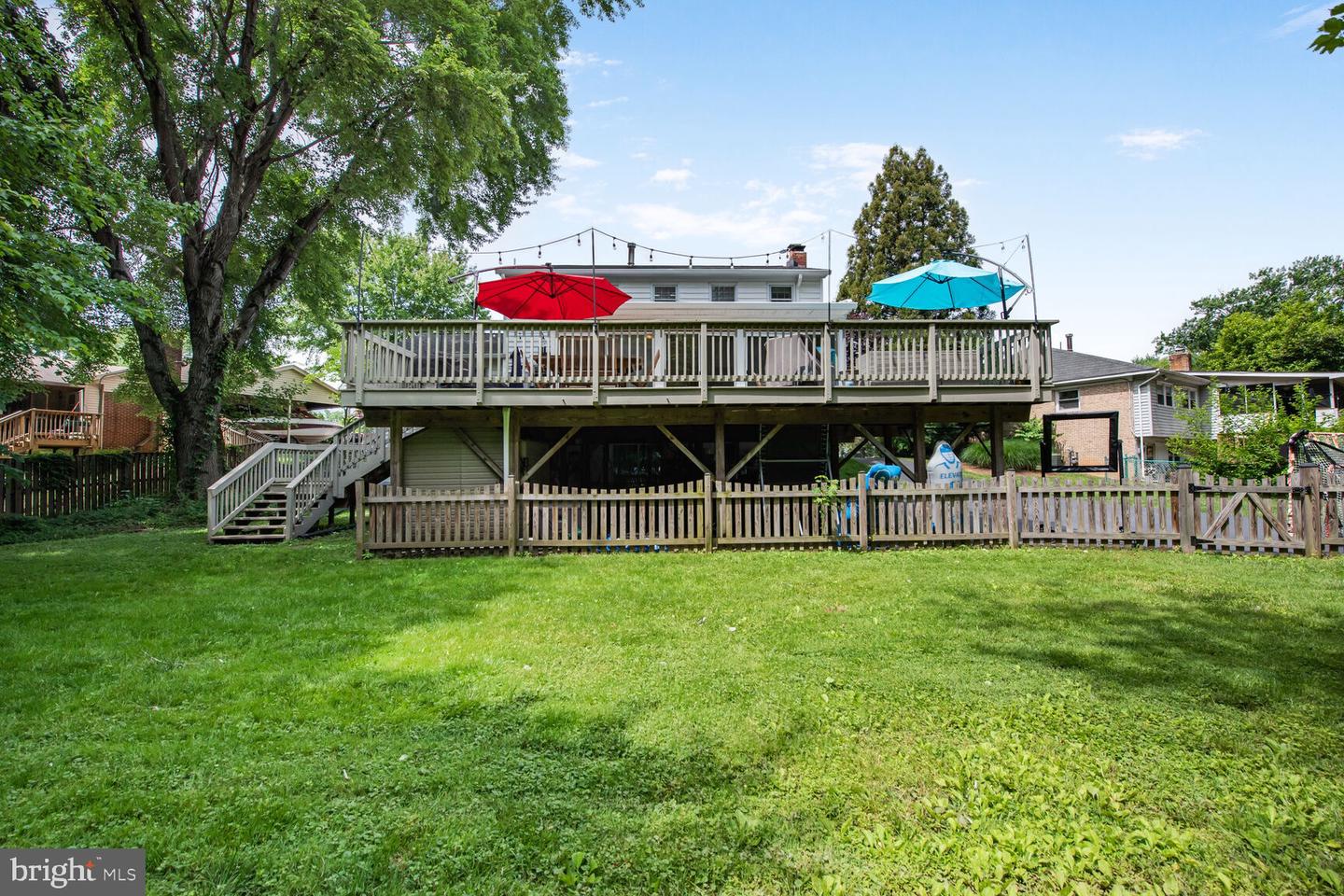 7611 KINGSBURY RD, ALEXANDRIA, Virginia 22315, 4 Bedrooms Bedrooms, ,4 BathroomsBathrooms,Residential,For sale,7611 KINGSBURY RD,VAFX2240950 MLS # VAFX2240950