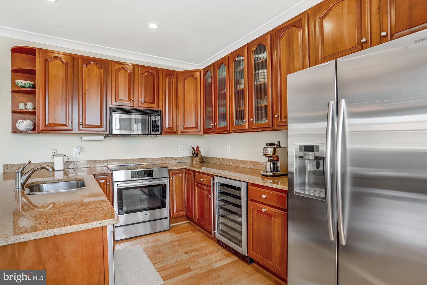 226 5TH ST SE #401, WASHINGTON, District Of Columbia 20003, 2 Bedrooms Bedrooms, ,2 BathroomsBathrooms,Residential,For sale,226 5TH ST SE #401,DCDC2202606 MLS # DCDC2202606