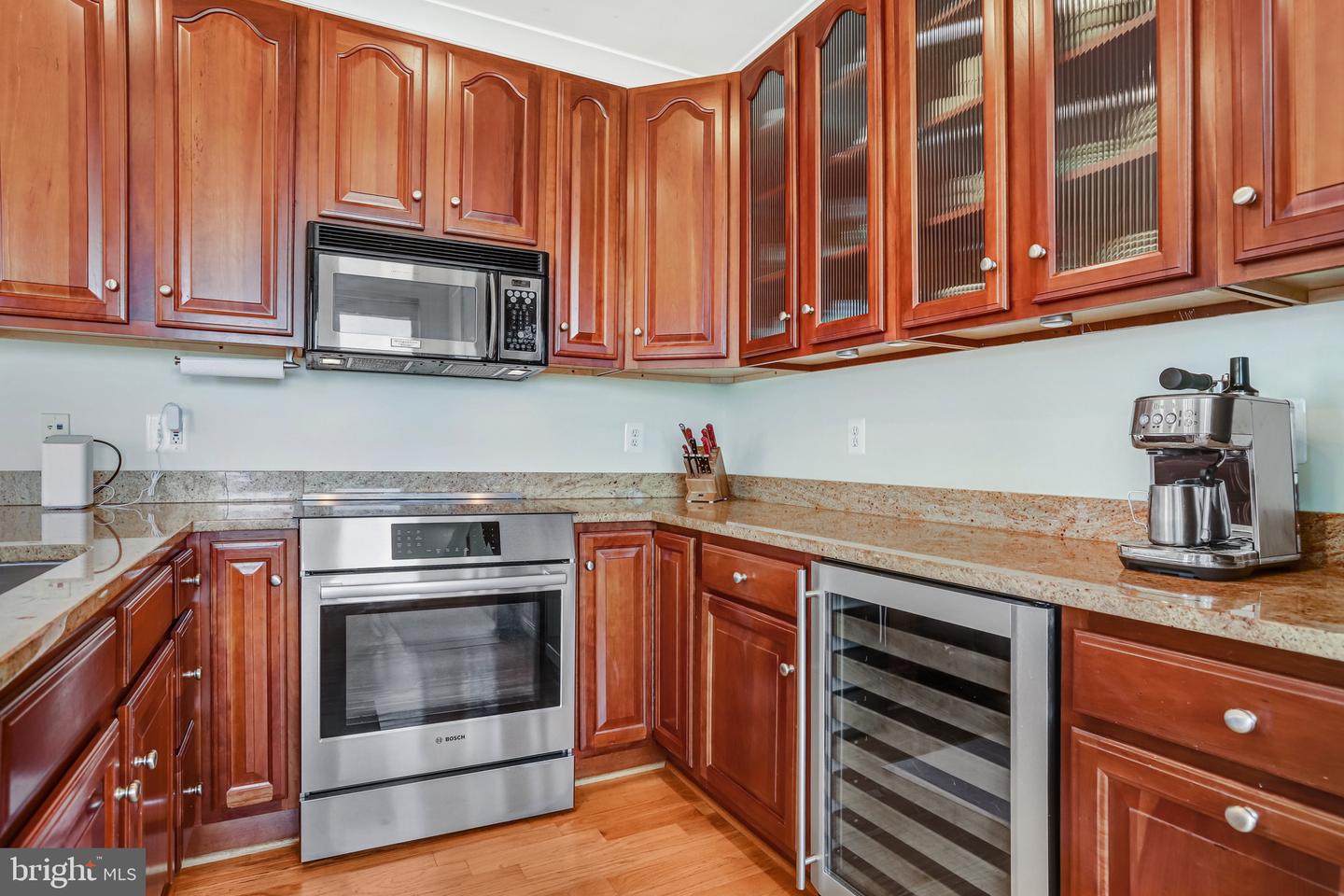 226 5TH ST SE #401, WASHINGTON, District Of Columbia 20003, 2 Bedrooms Bedrooms, ,2 BathroomsBathrooms,Residential,For sale,226 5TH ST SE #401,DCDC2202606 MLS # DCDC2202606