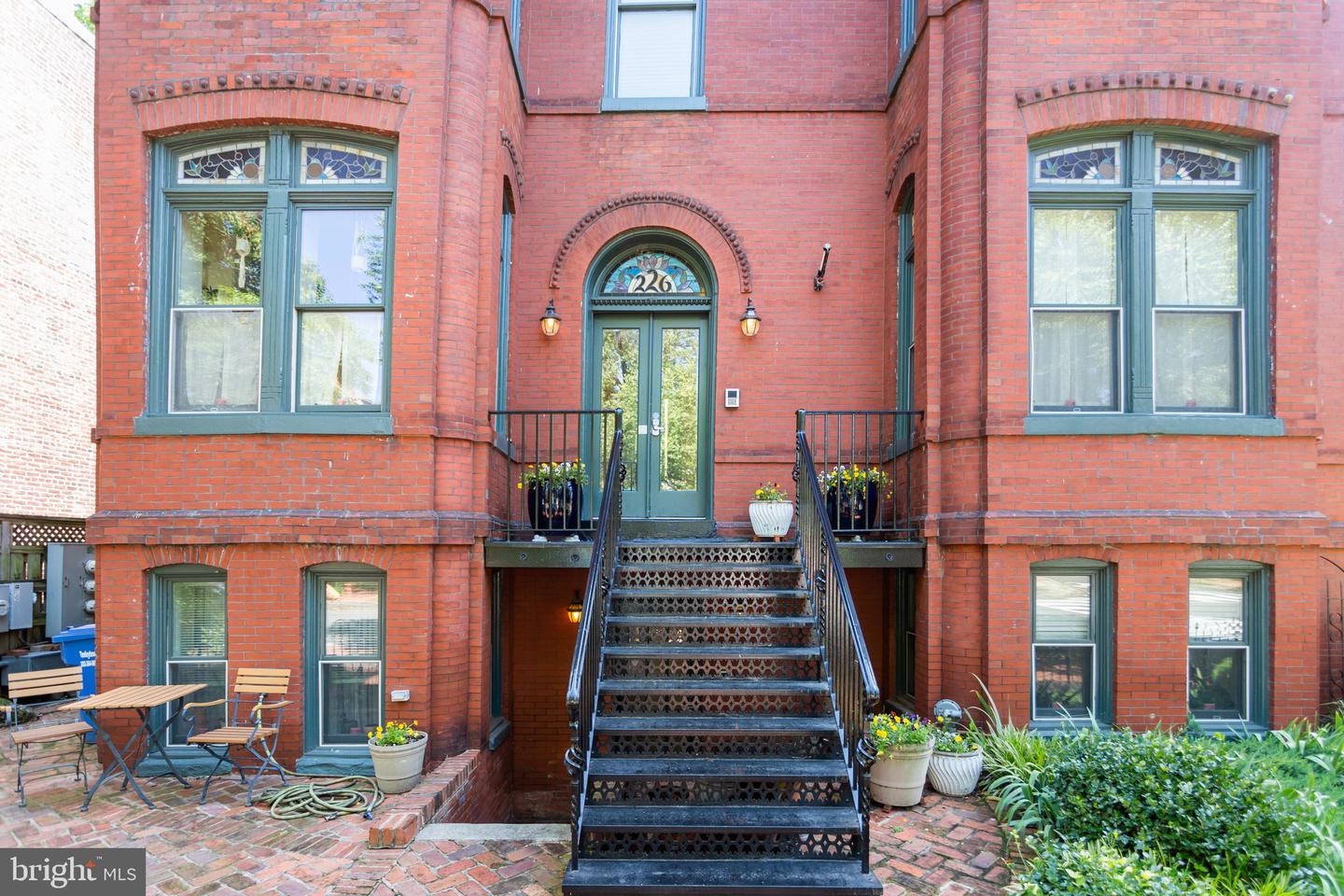 226 5TH ST SE #401, WASHINGTON, District Of Columbia 20003, 2 Bedrooms Bedrooms, ,2 BathroomsBathrooms,Residential,For sale,226 5TH ST SE #401,DCDC2202606 MLS # DCDC2202606