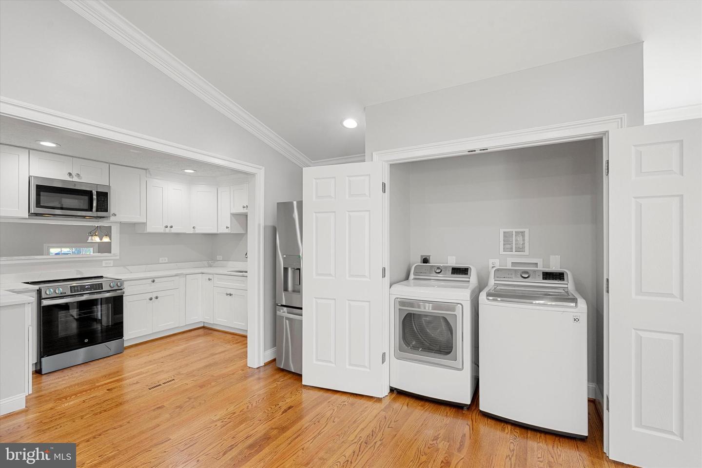 4703 LAWRENCE ST, ALEXANDRIA, Virginia 22309, 5 Bedrooms Bedrooms, ,3 BathroomsBathrooms,Residential,For sale,4703 LAWRENCE ST,VAFX2245116 MLS # VAFX2245116