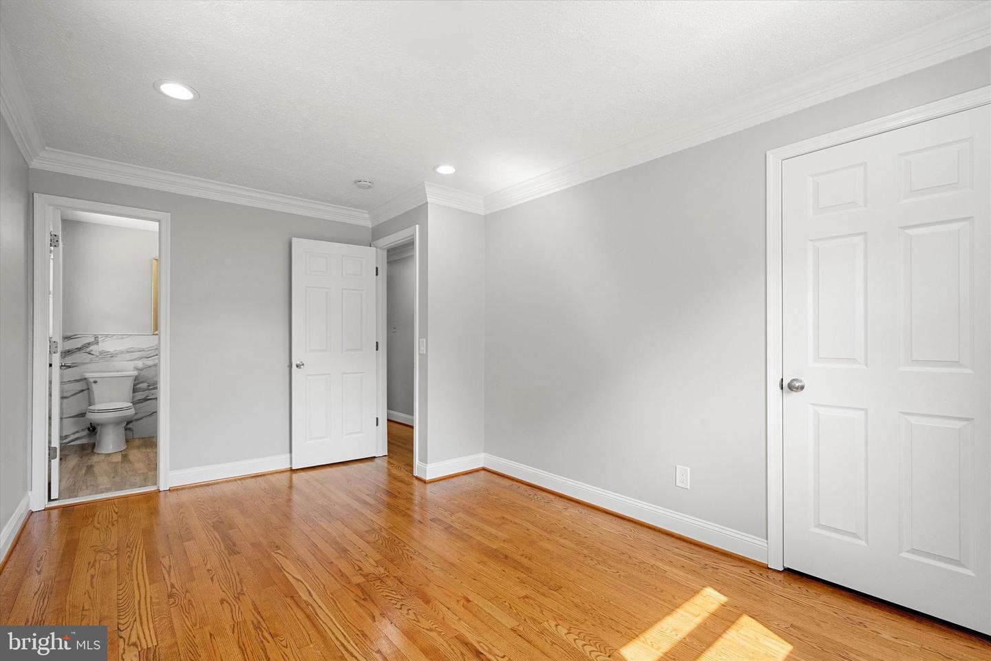 4703 LAWRENCE ST, ALEXANDRIA, Virginia 22309, 5 Bedrooms Bedrooms, ,3 BathroomsBathrooms,Residential,For sale,4703 LAWRENCE ST,VAFX2245116 MLS # VAFX2245116