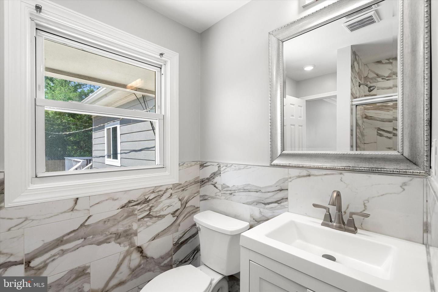 4703 LAWRENCE ST, ALEXANDRIA, Virginia 22309, 5 Bedrooms Bedrooms, ,3 BathroomsBathrooms,Residential,For sale,4703 LAWRENCE ST,VAFX2245116 MLS # VAFX2245116