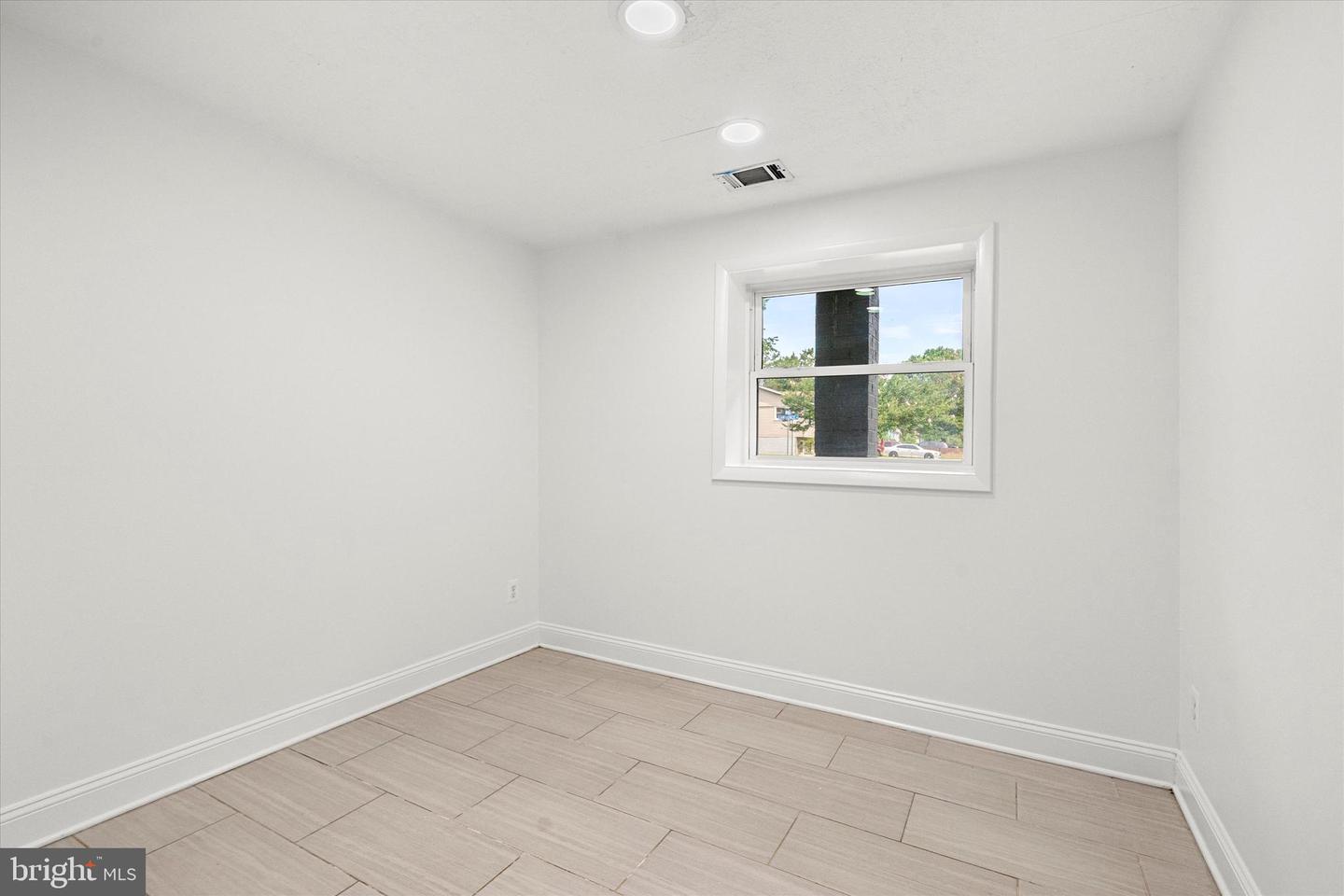 4703 LAWRENCE ST, ALEXANDRIA, Virginia 22309, 5 Bedrooms Bedrooms, ,3 BathroomsBathrooms,Residential,For sale,4703 LAWRENCE ST,VAFX2245116 MLS # VAFX2245116