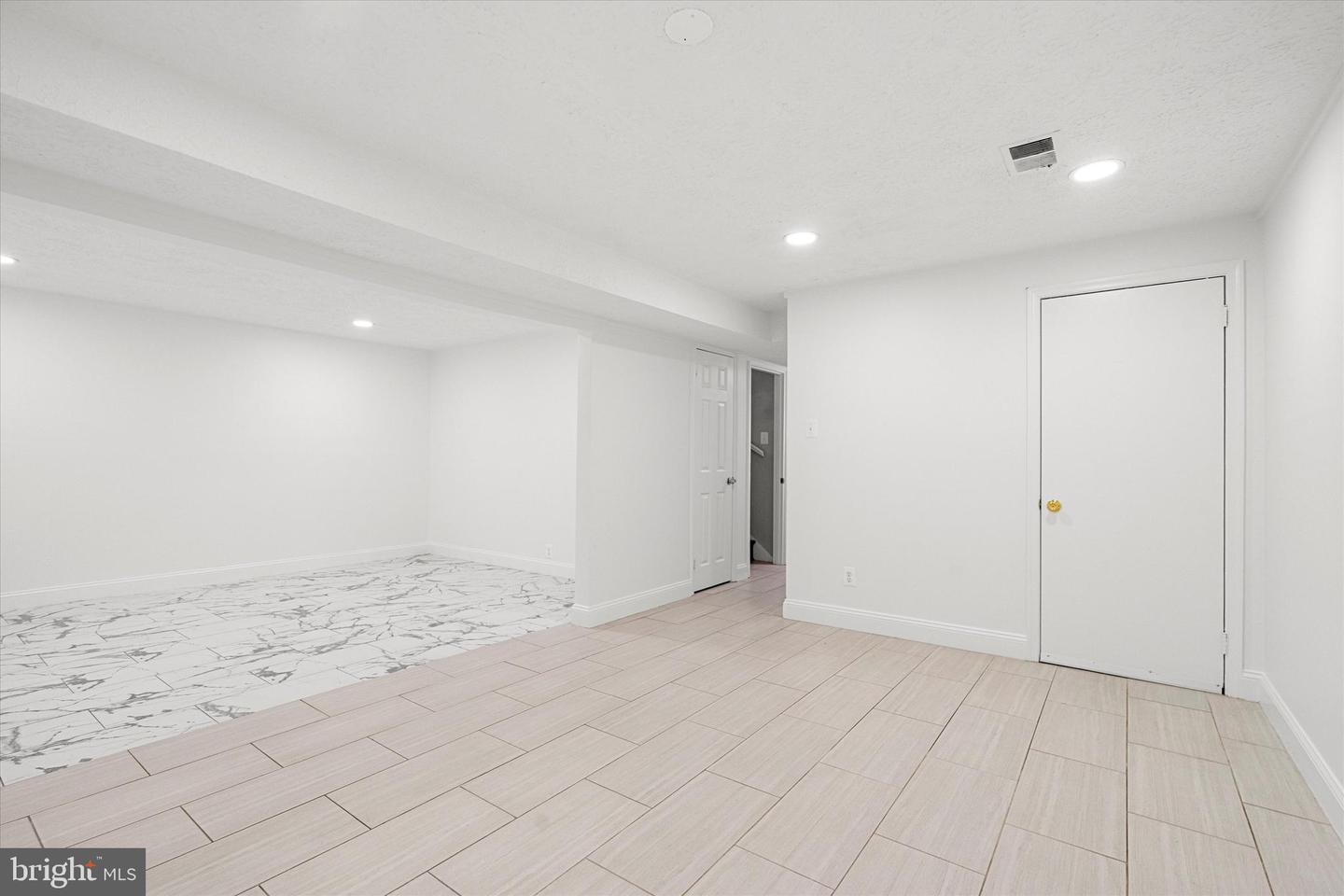 4703 LAWRENCE ST, ALEXANDRIA, Virginia 22309, 5 Bedrooms Bedrooms, ,3 BathroomsBathrooms,Residential,For sale,4703 LAWRENCE ST,VAFX2245116 MLS # VAFX2245116