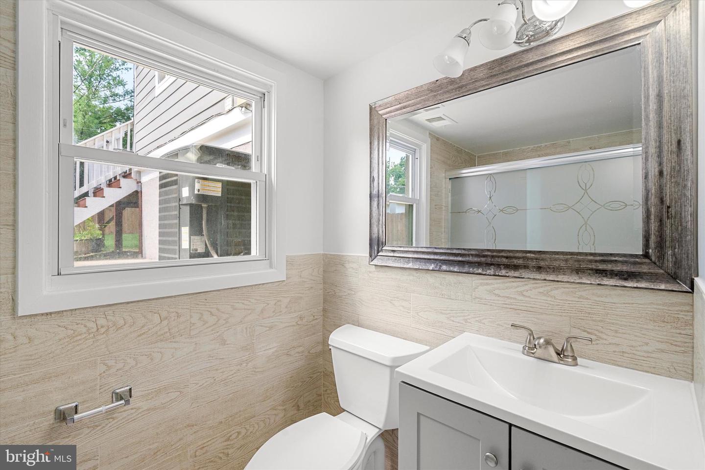4703 LAWRENCE ST, ALEXANDRIA, Virginia 22309, 5 Bedrooms Bedrooms, ,3 BathroomsBathrooms,Residential,For sale,4703 LAWRENCE ST,VAFX2245116 MLS # VAFX2245116