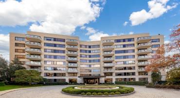 2700 CALVERT ST NW #817, WASHINGTON, District Of Columbia 20008, 2 Bedrooms Bedrooms, ,2 BathroomsBathrooms,Residential,For sale,2700 CALVERT ST NW #817,DCDC2204054 MLS # DCDC2204054