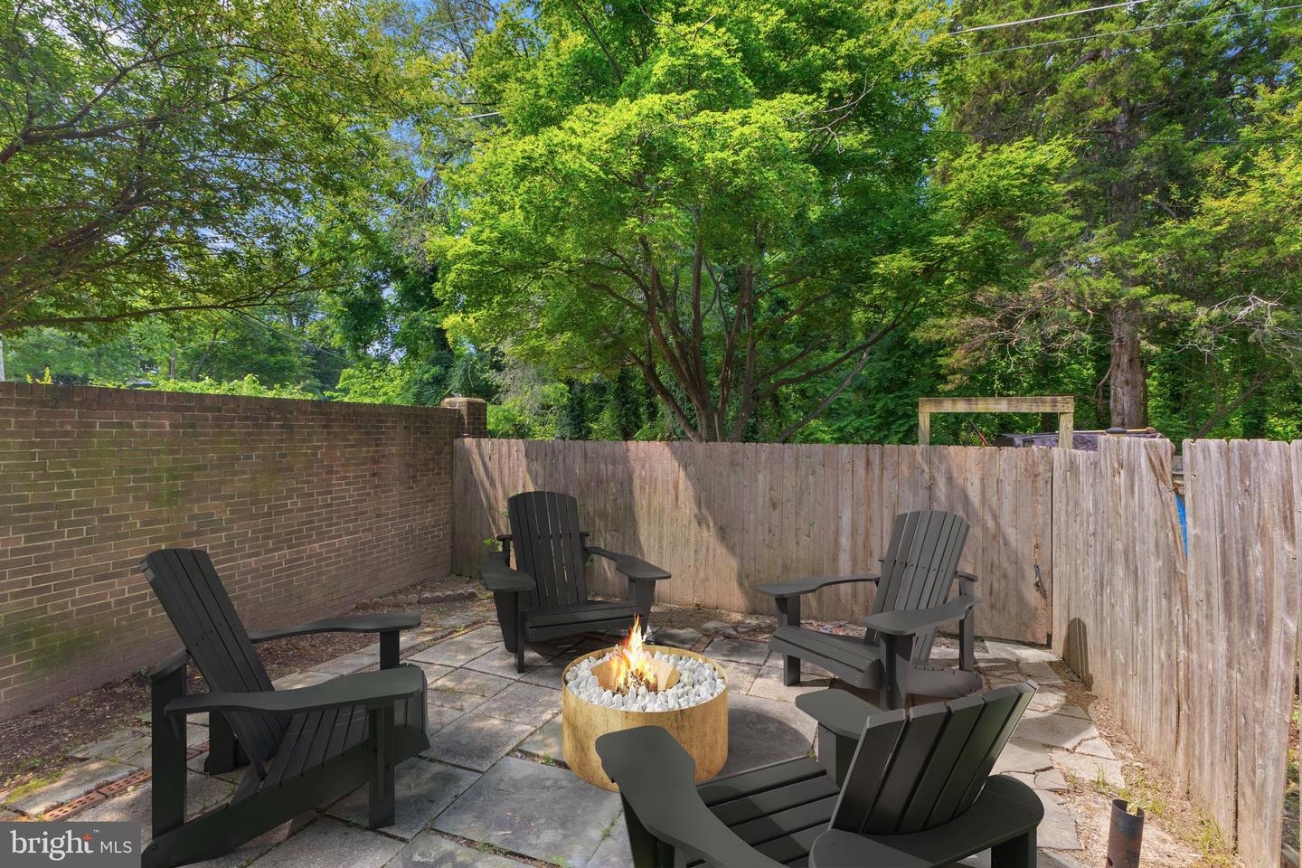 8228 MCCLELLAND PL, ALEXANDRIA, Virginia 22309, 3 Bedrooms Bedrooms, 6 Rooms Rooms,3 BathroomsBathrooms,Residential,For sale,8228 MCCLELLAND PL,VAFX2246288 MLS # VAFX2246288