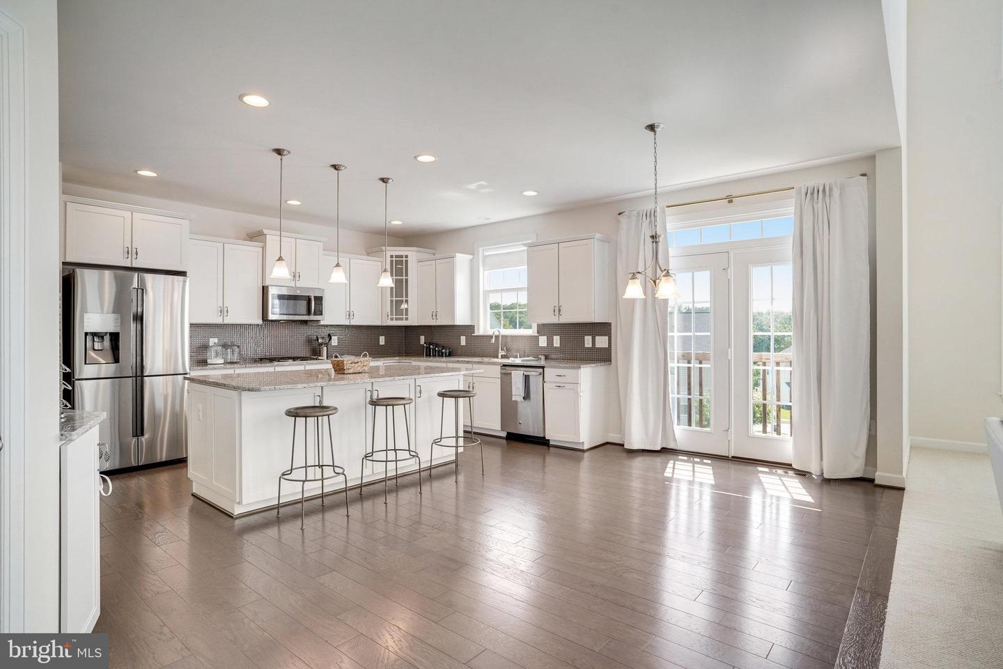 15844 EAGLE FEATHER DR, WOODBRIDGE, Virginia 22191, 4 Bedrooms Bedrooms, ,2 BathroomsBathrooms,Residential,For sale,15844 EAGLE FEATHER DR,VAPW2097260 MLS # VAPW2097260